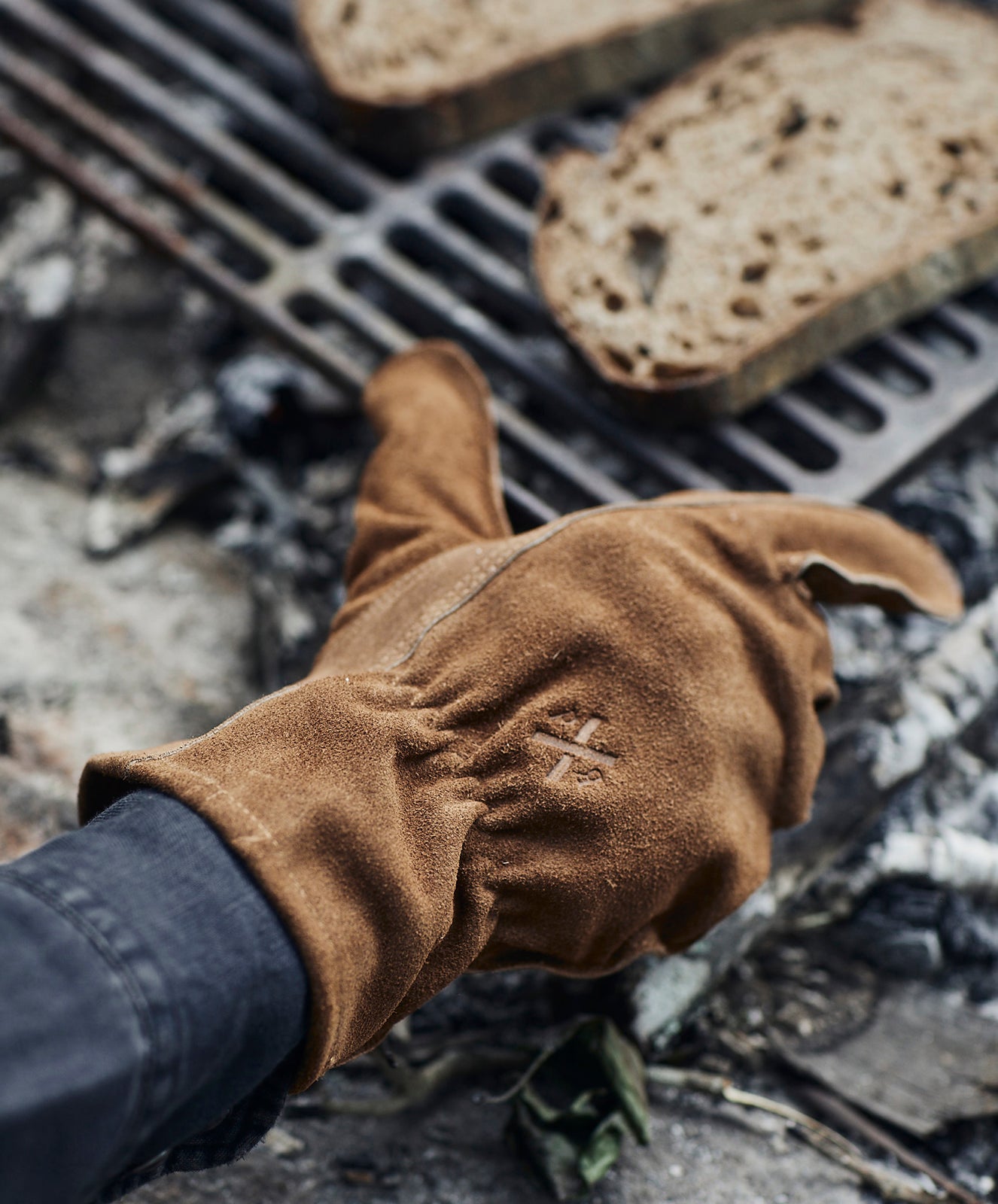 Fire's Up Heat Resistant Gloves | Tan