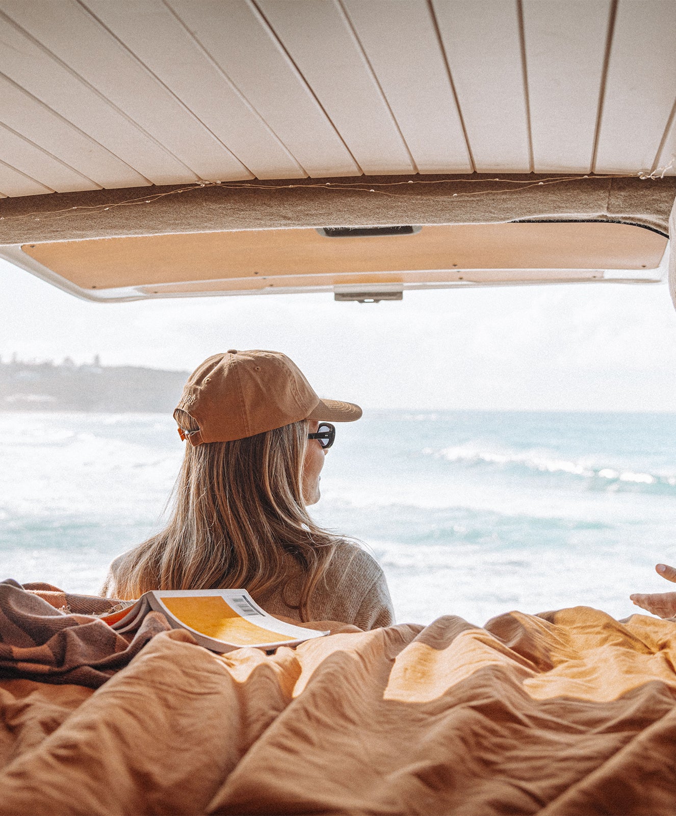 Sleeping Swag Bag X Quilts | Toffee
