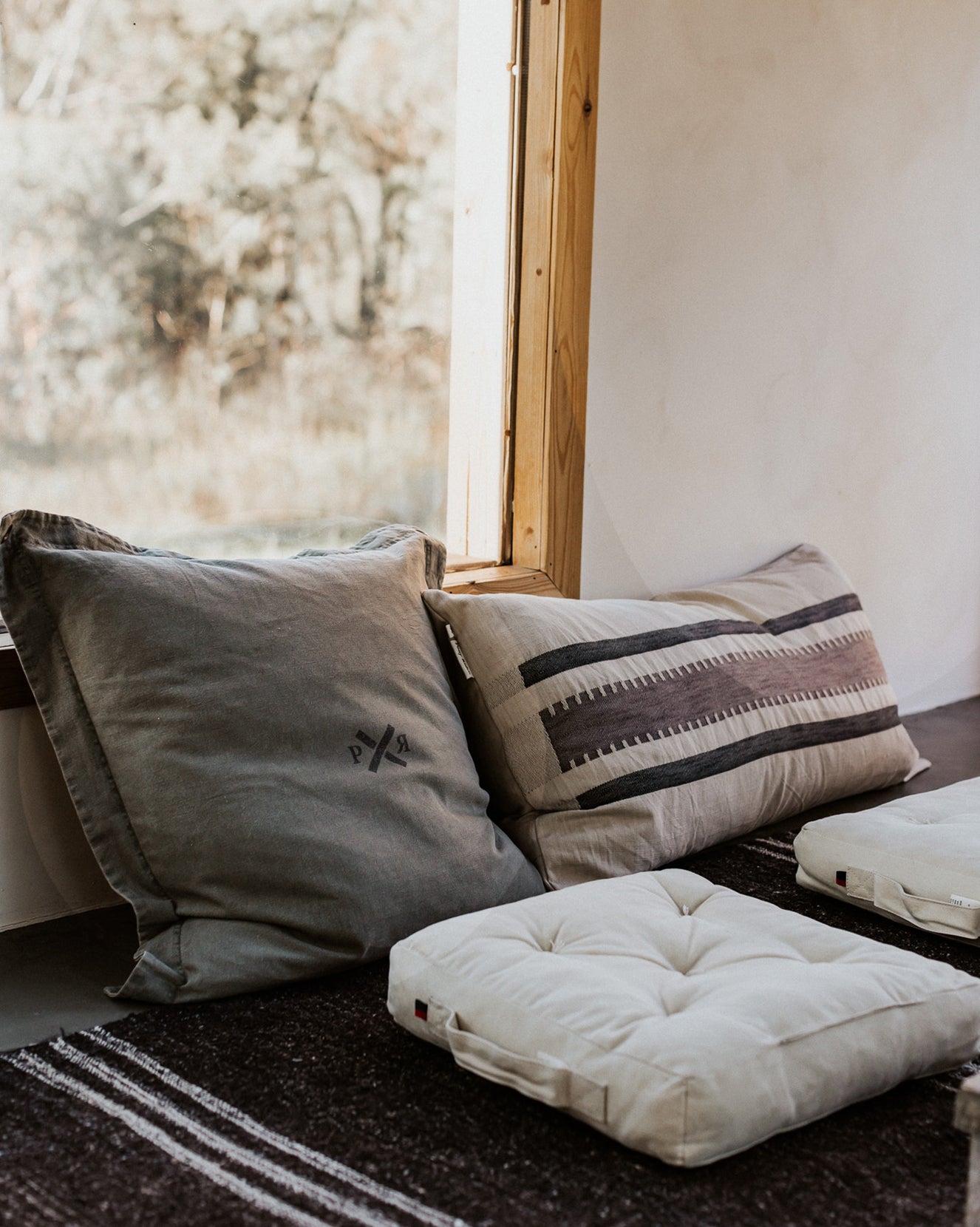 Highlander Cushion | Olive