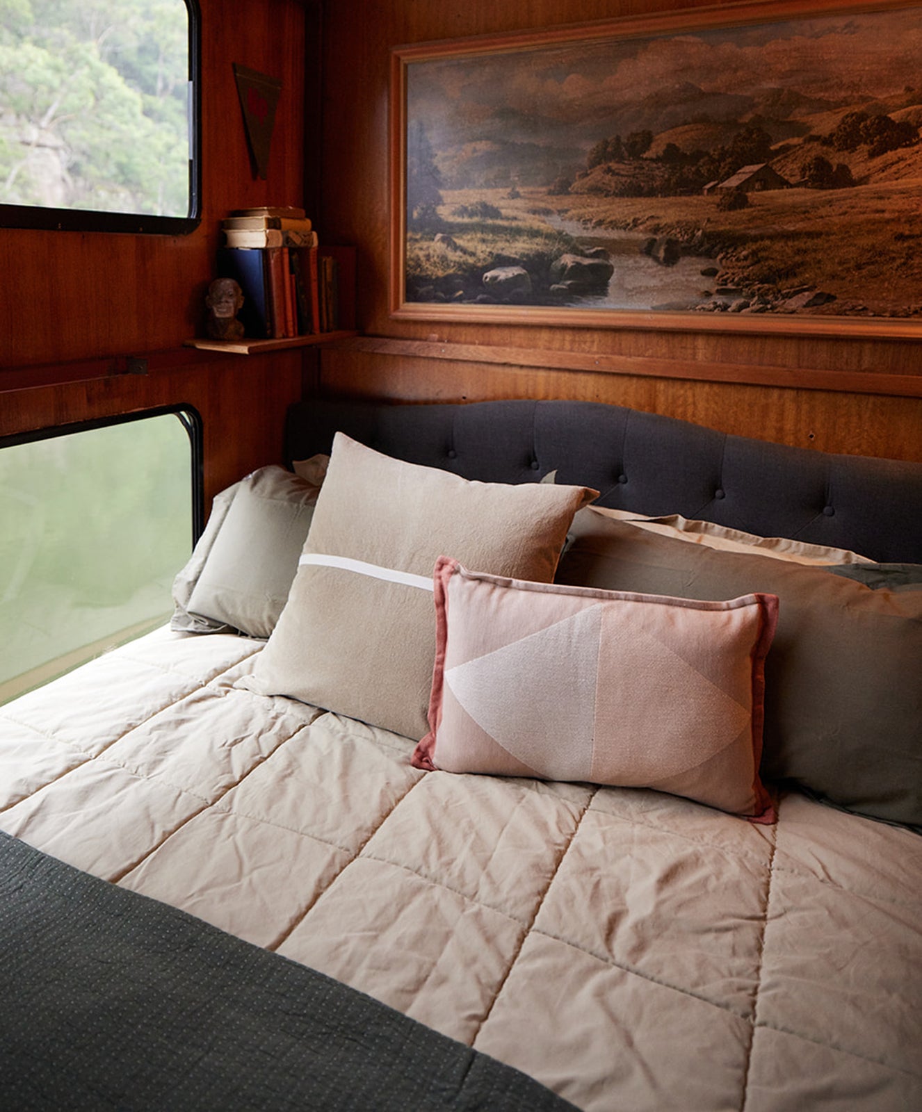 Lil Dream Valley Cushion | Donkey