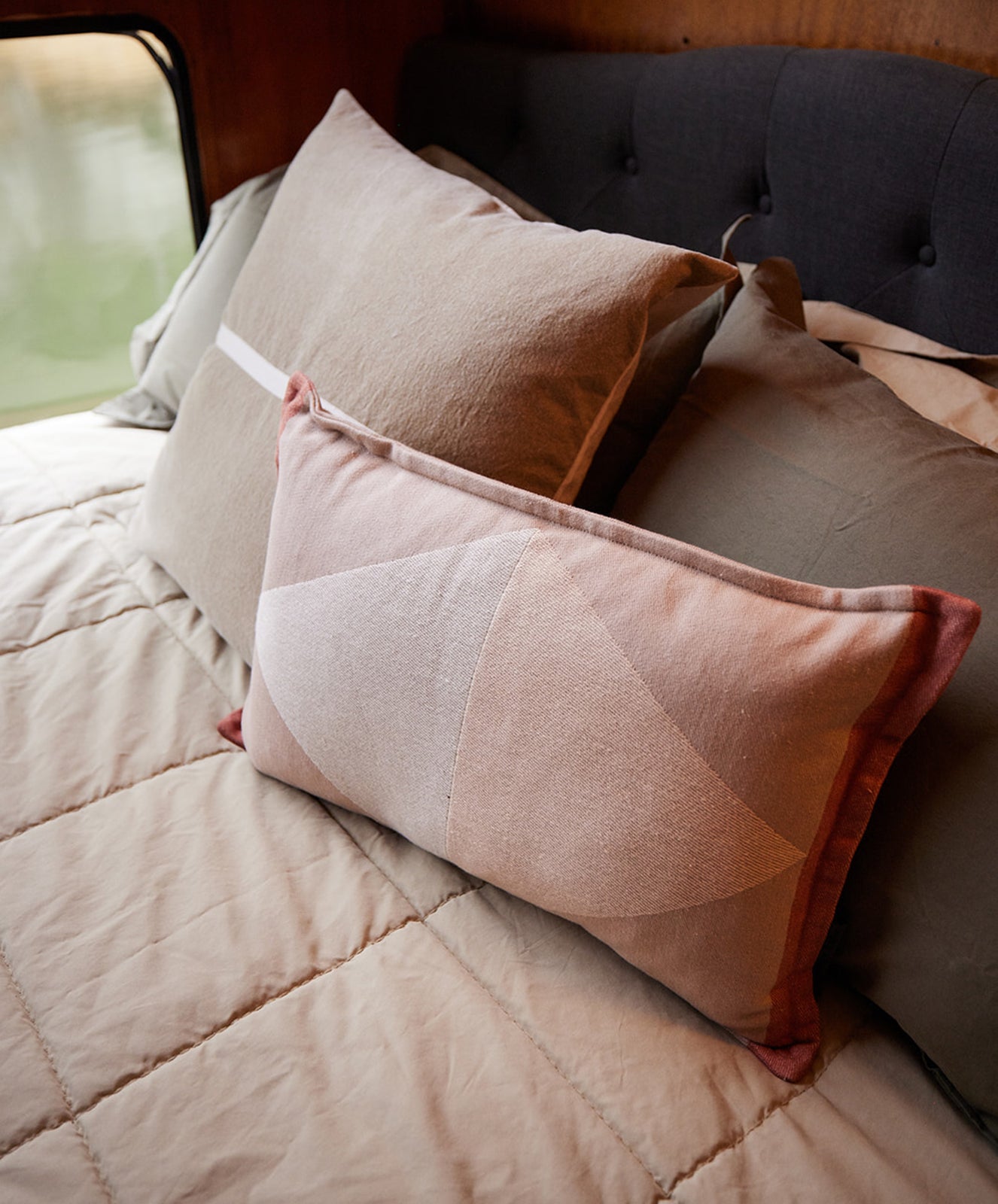 Lil Dream Valley Cushion | Donkey