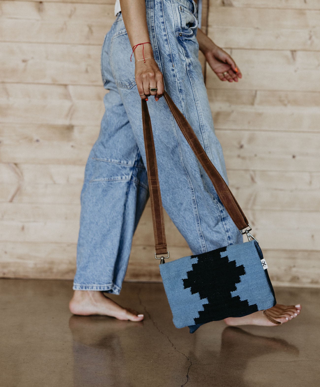 Market Clutch Bag | Blue