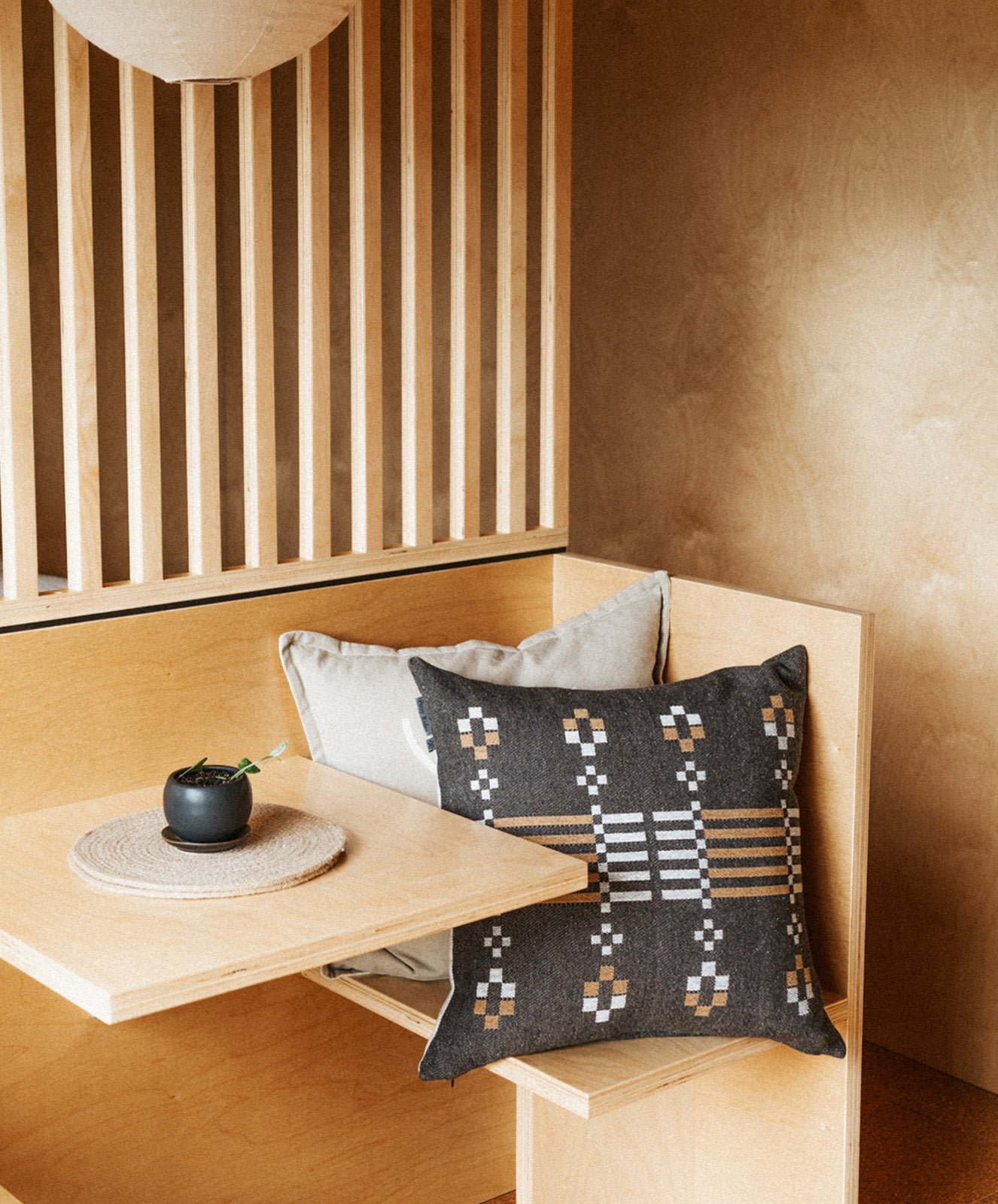 Alpine Retreat Cushion | Black/Natural