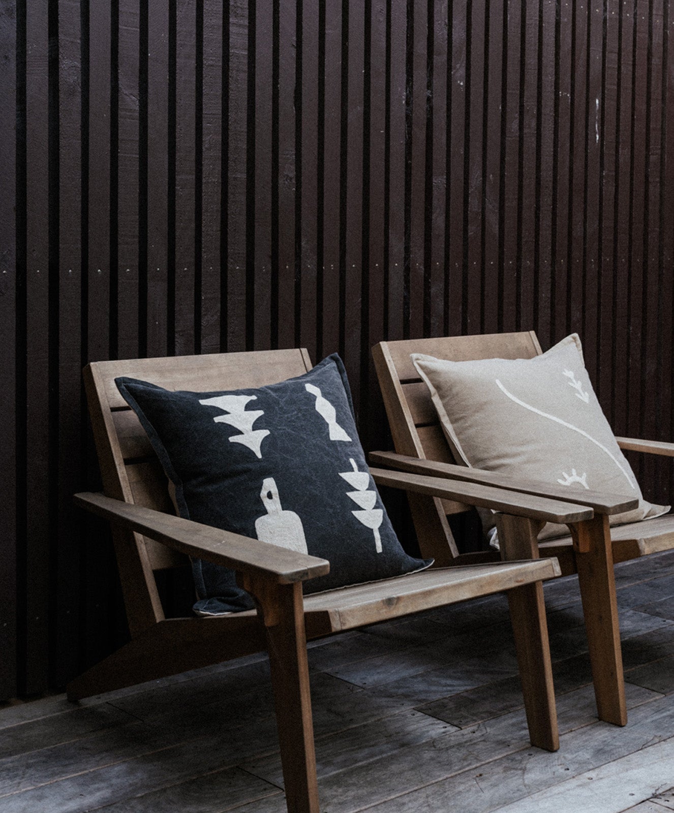 Elements Cushion | Black