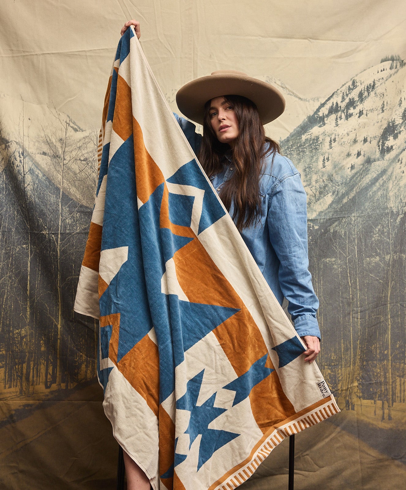 PRE-ORDER Canyon River Large Towel | Natural / Blue