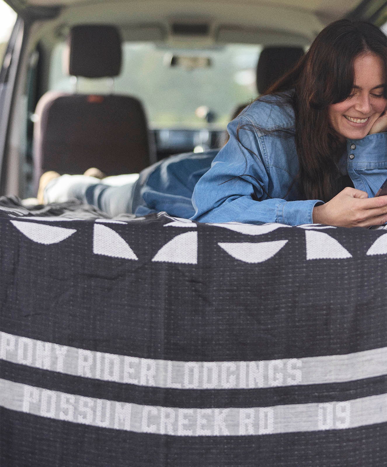 Moonrise Bed Blanket | Black