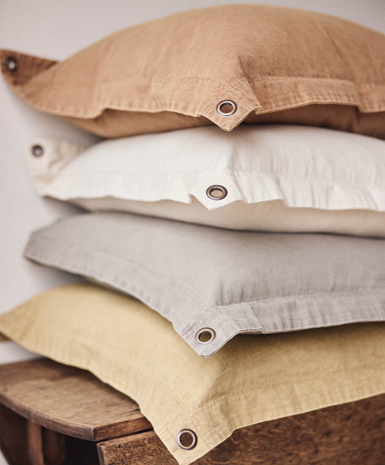 Highlander Cushion | Grey Olive