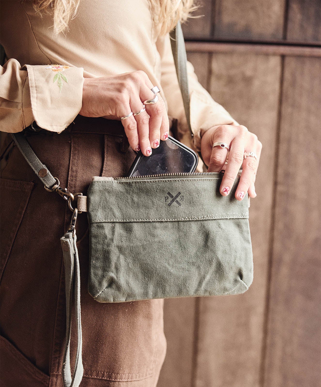 Messenger Pouch | Upcycled | Khaki