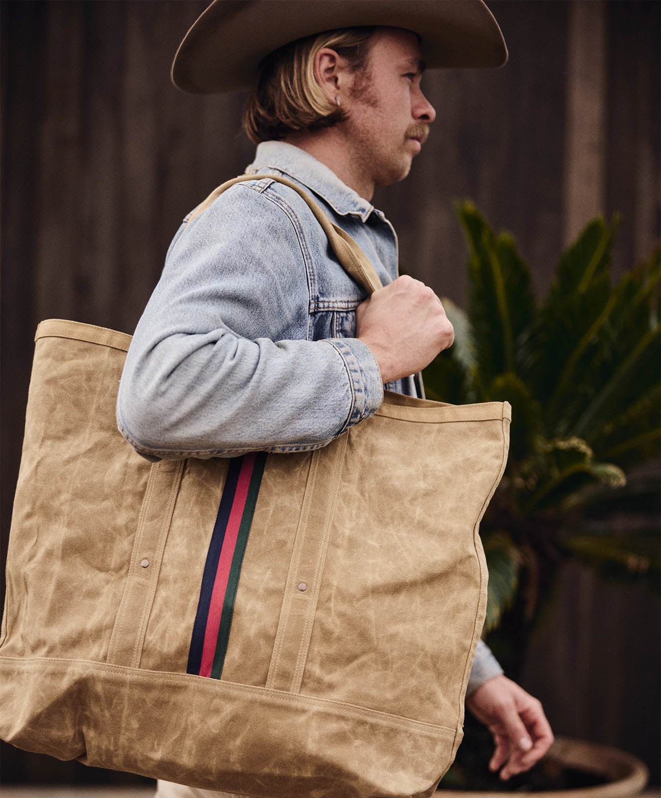 Escapee Large Canvas Tote Bag | Golden Tan