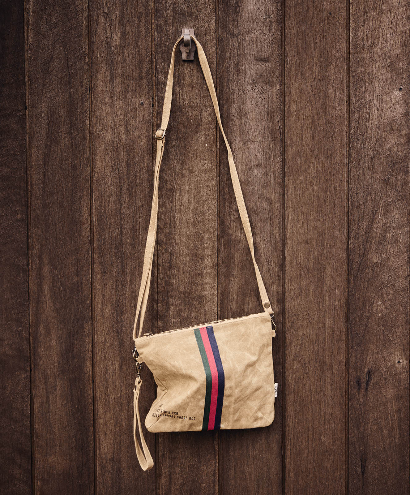 Escapee Clutch with Strap | Golden Tan