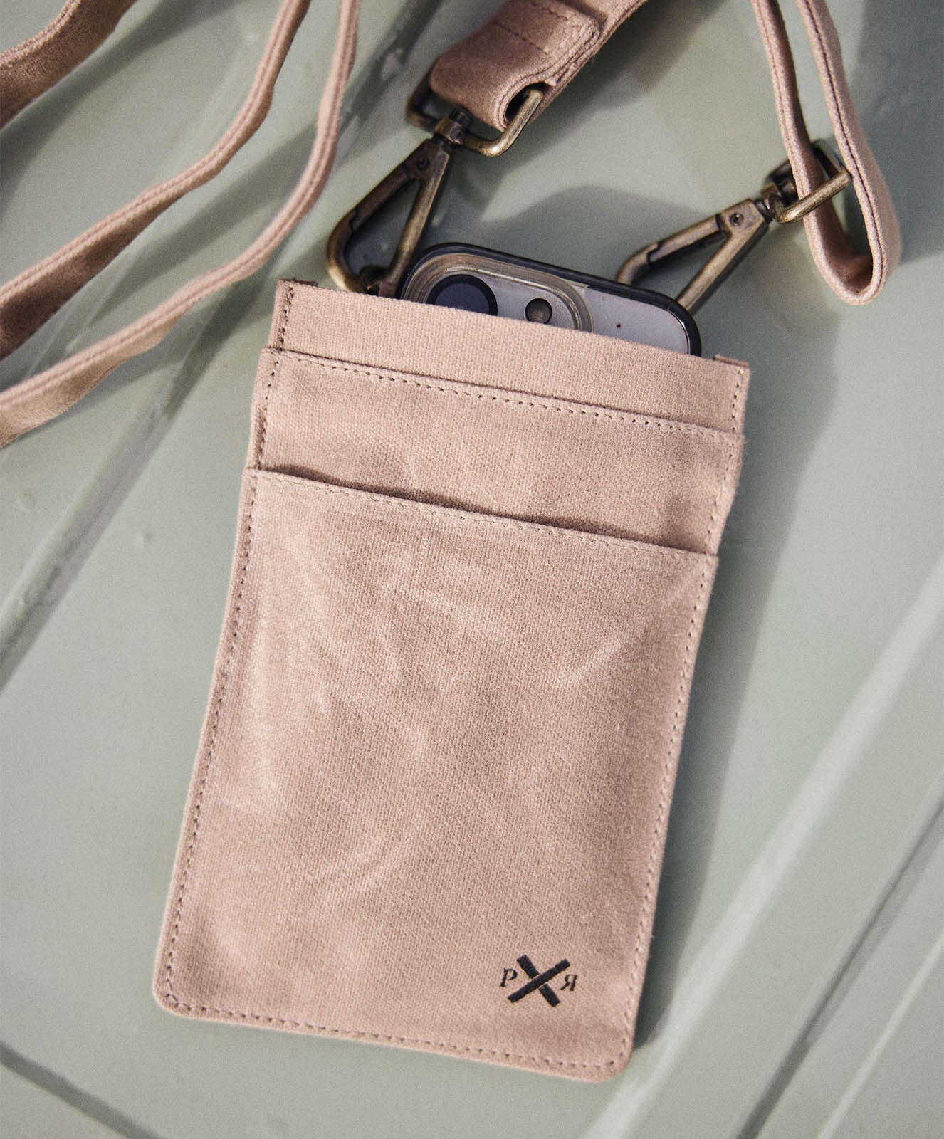 Slow Road Cross Body Phone Bag | Mocha