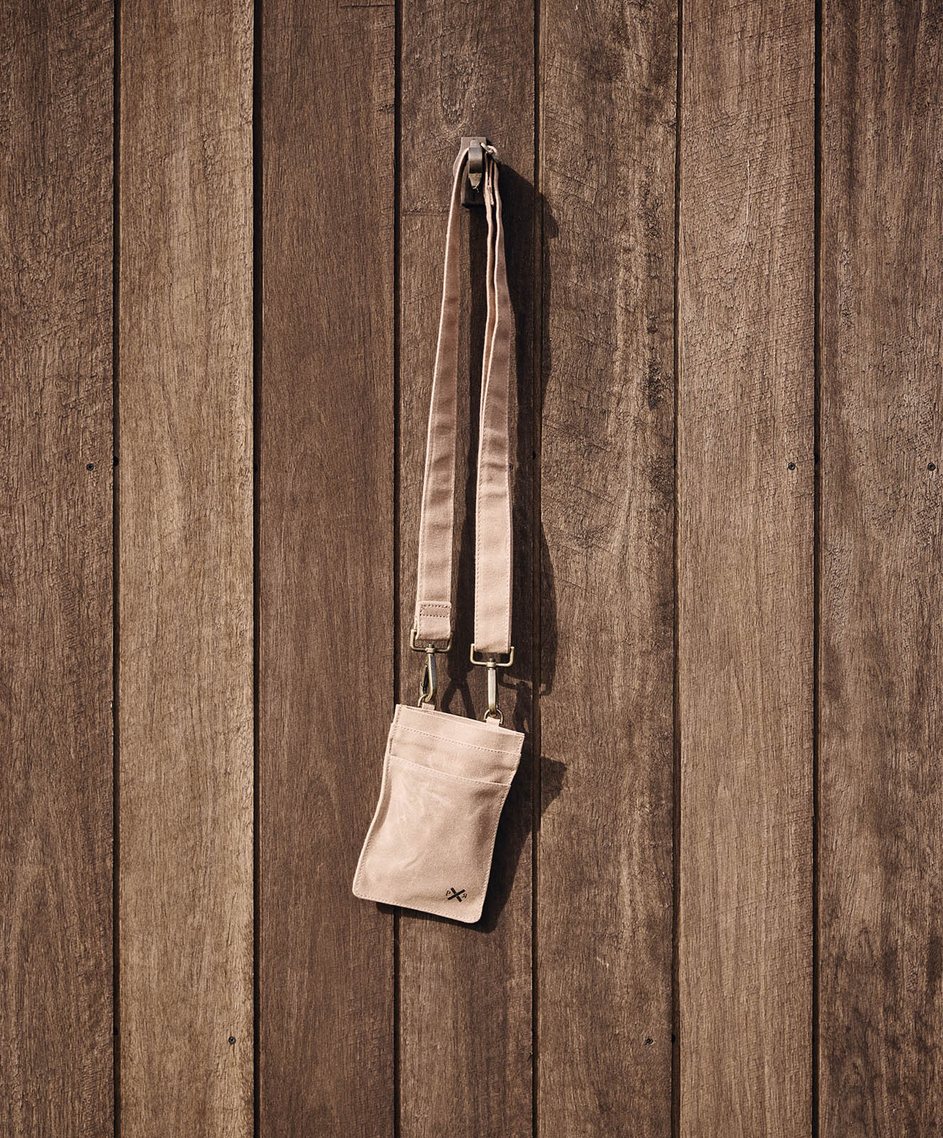 Slow Road Cross Body Phone Bag | Mocha