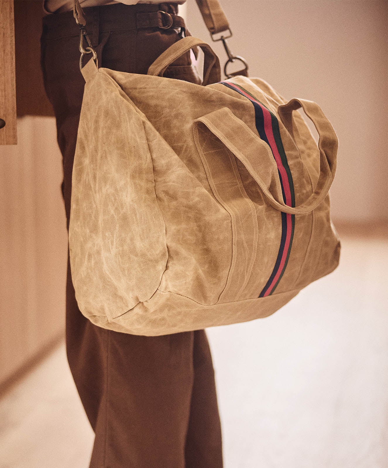 Escapee Overnight Bag | Golden Tan