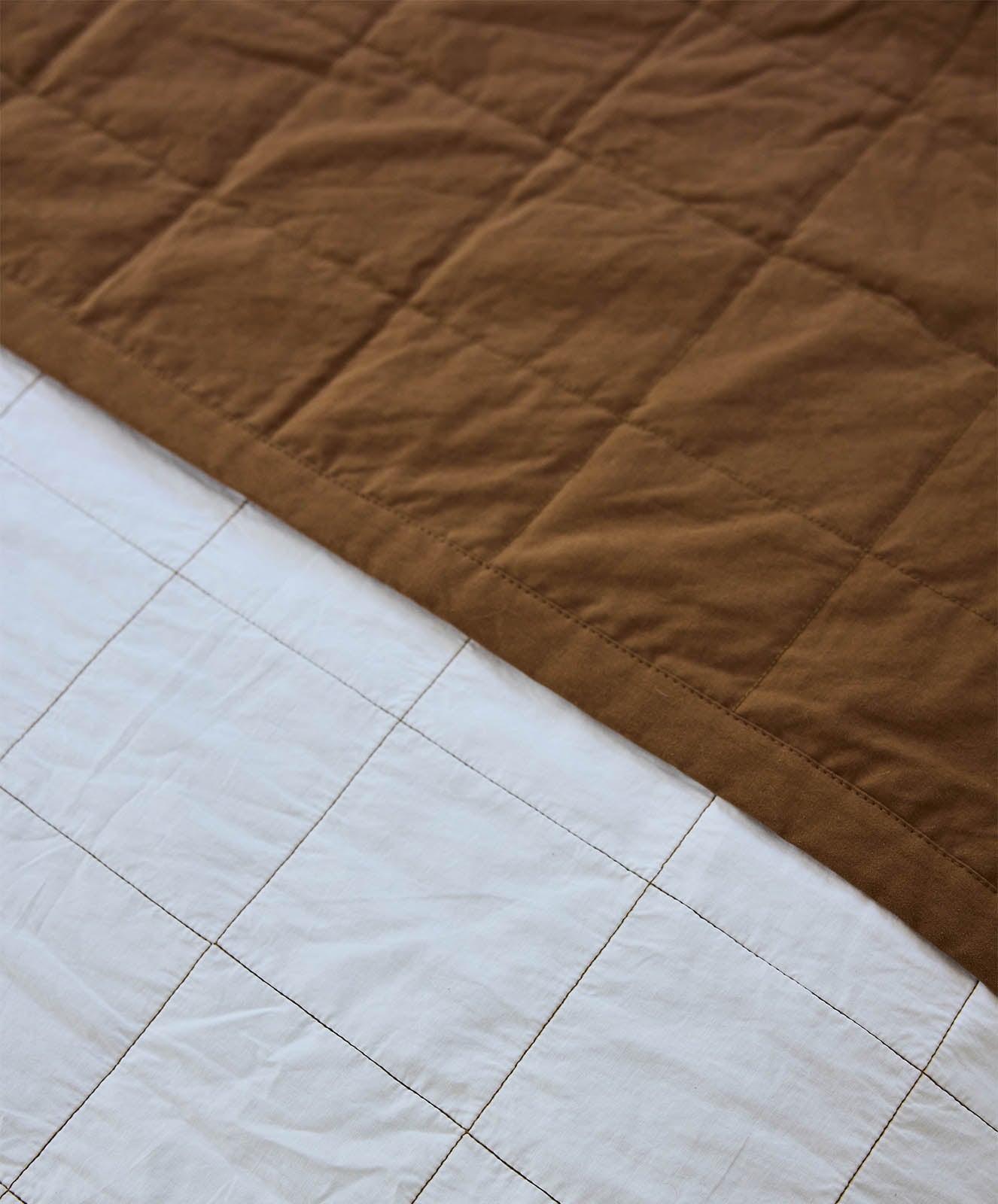 Organic Heritage Threads Reversible Quilt I Toffee