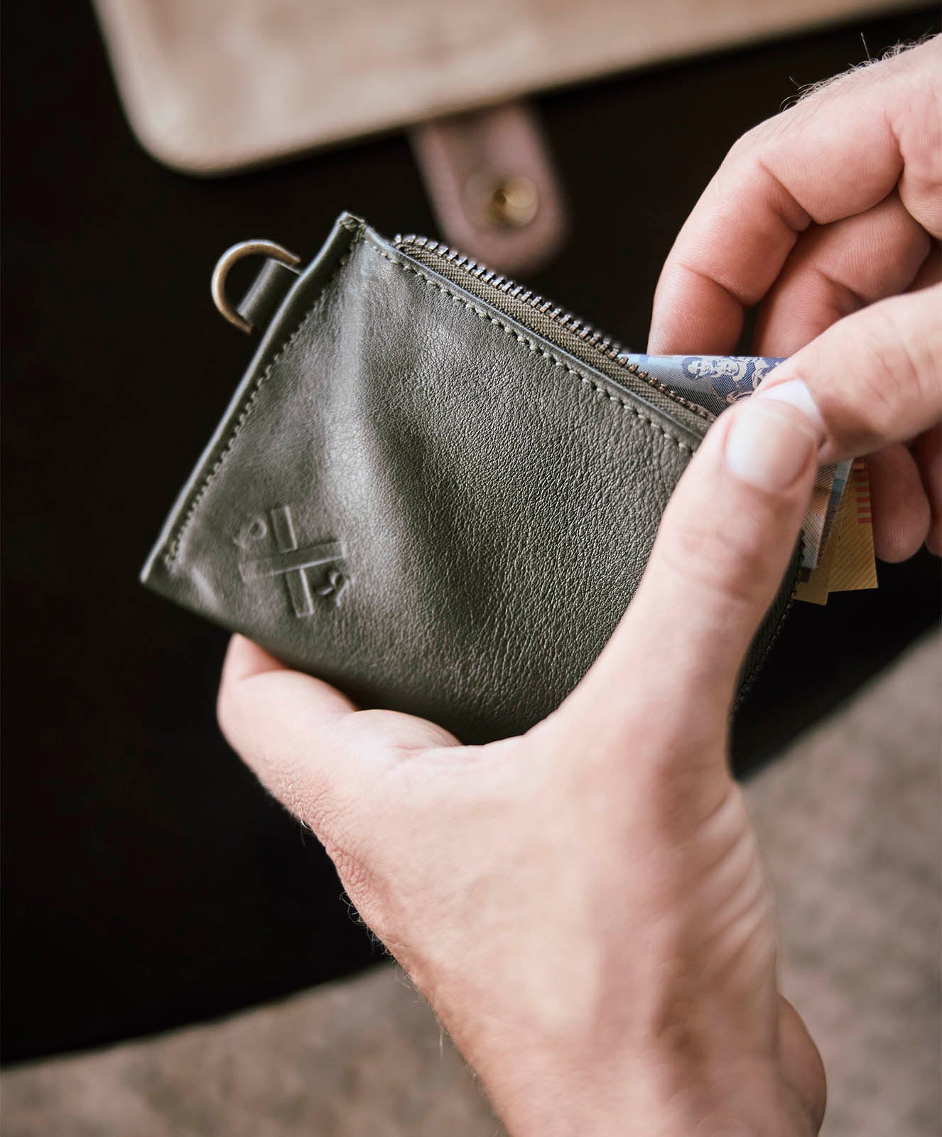 Day Tripper Wallet | Leather | Olive