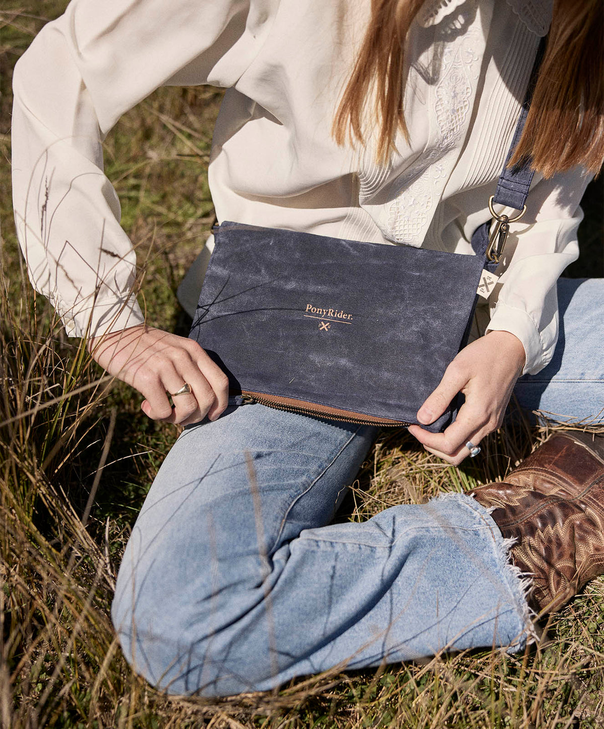 Market Clutch Bag | Navy