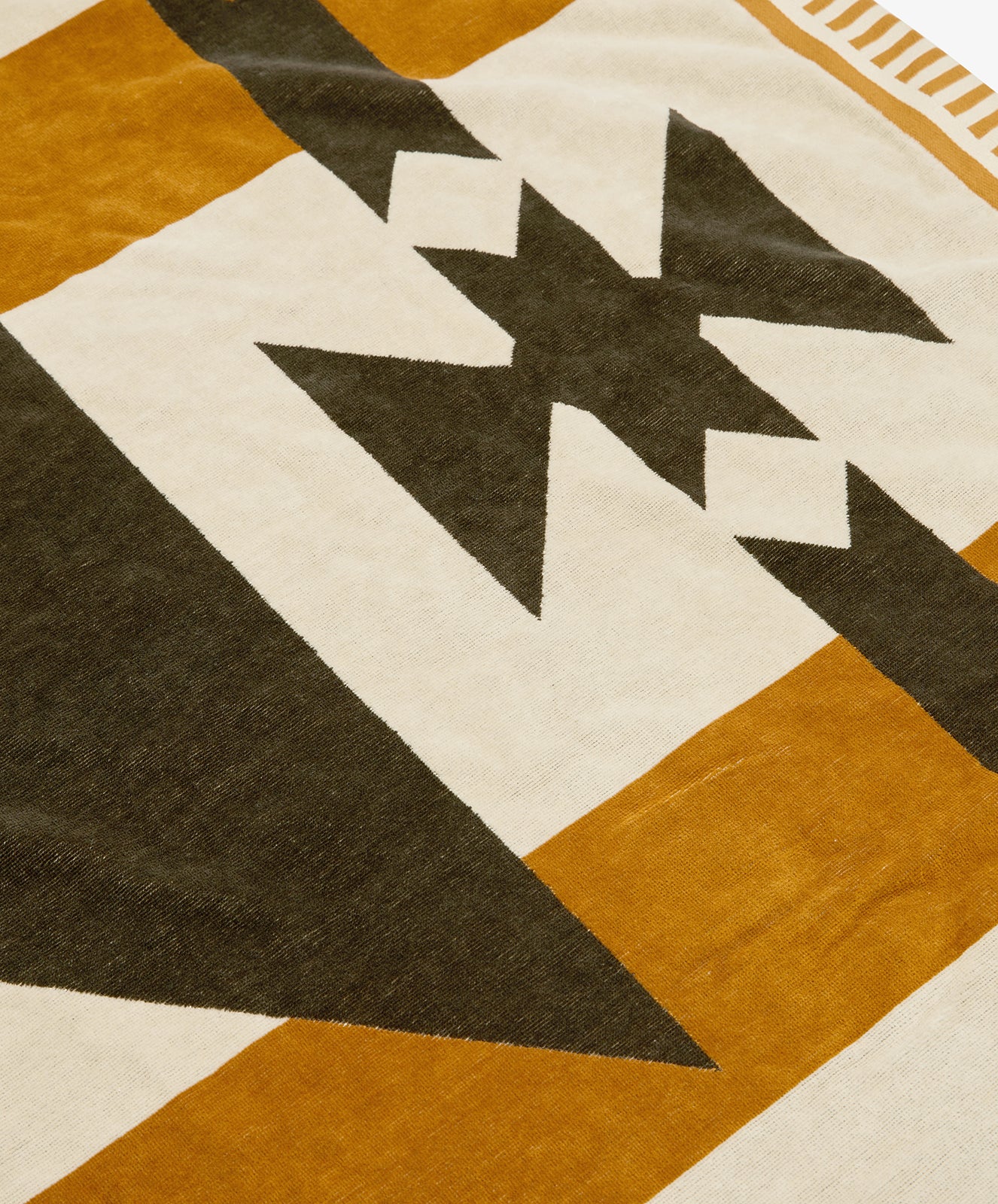 PRE-ORDER Rocky Mountain Large Towel | Natural / Khaki