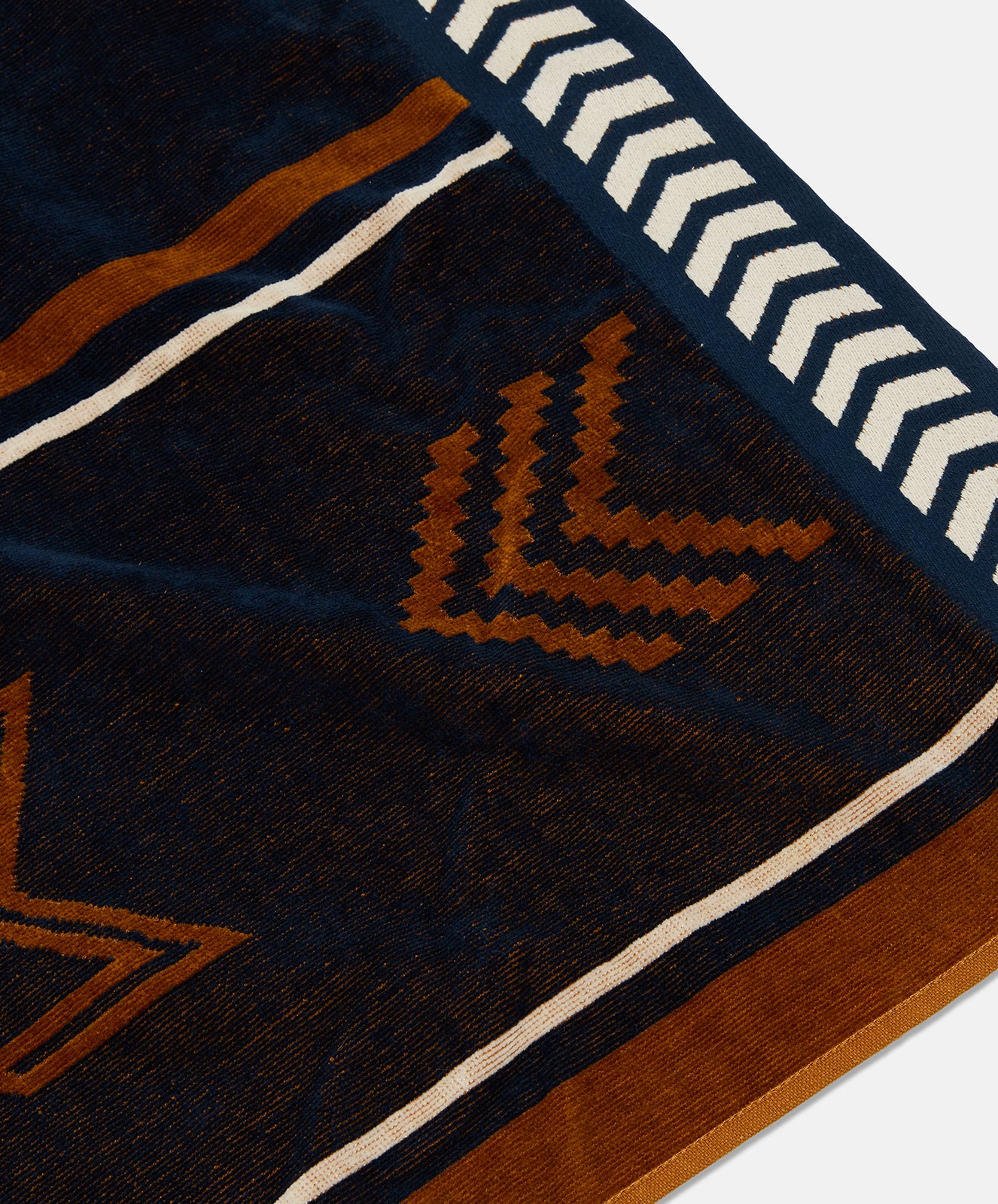 Seeker Large Towel | Navy Tan