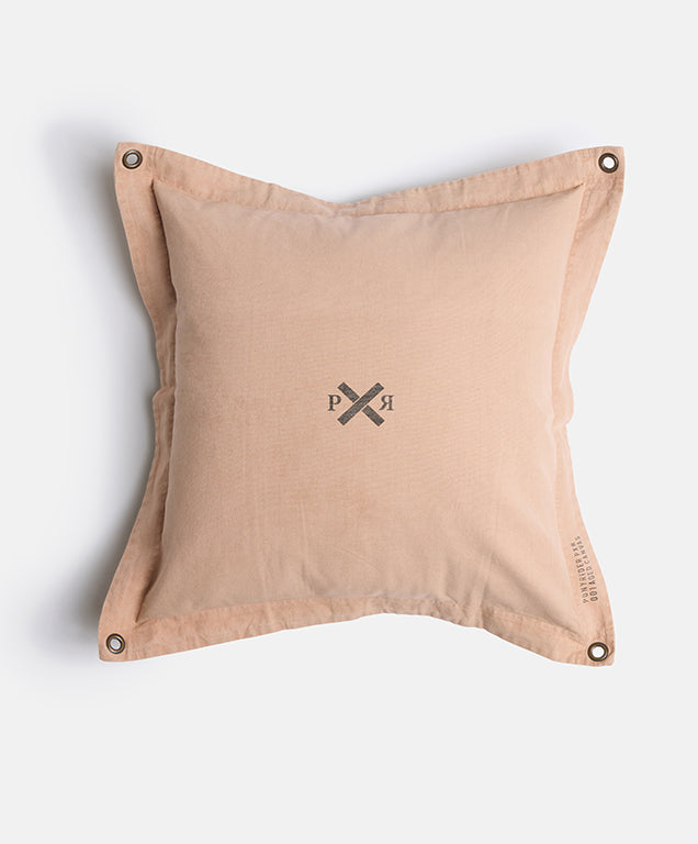 Highlander Cushion | Pink