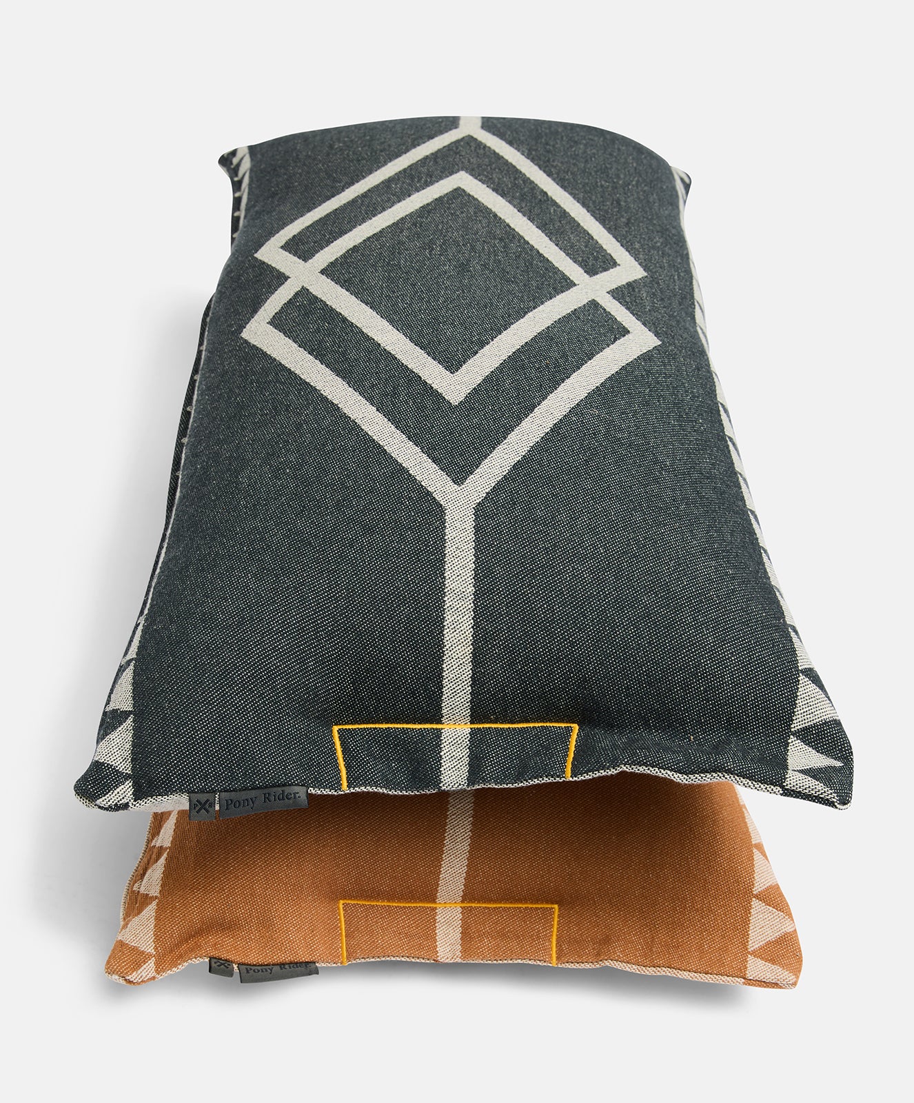 Dawn Ranger Cushion Cover | Black/Oats | 85*45