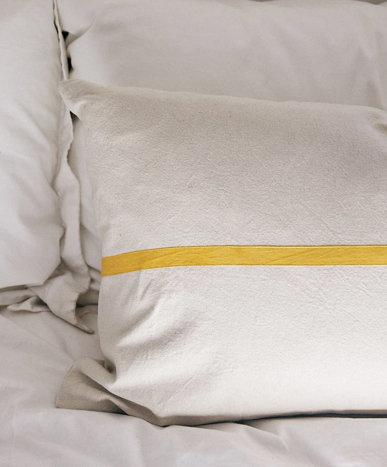 Wanderful Long Cushion | Natural/Yoke