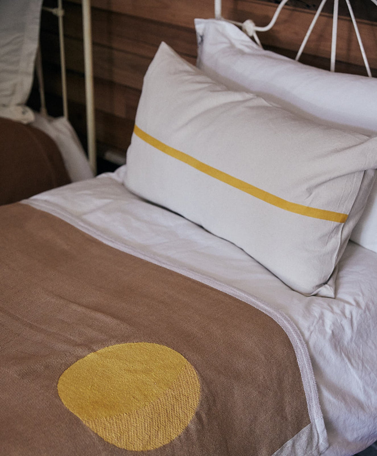 Wanderful Long Cushion | Natural/Yoke
