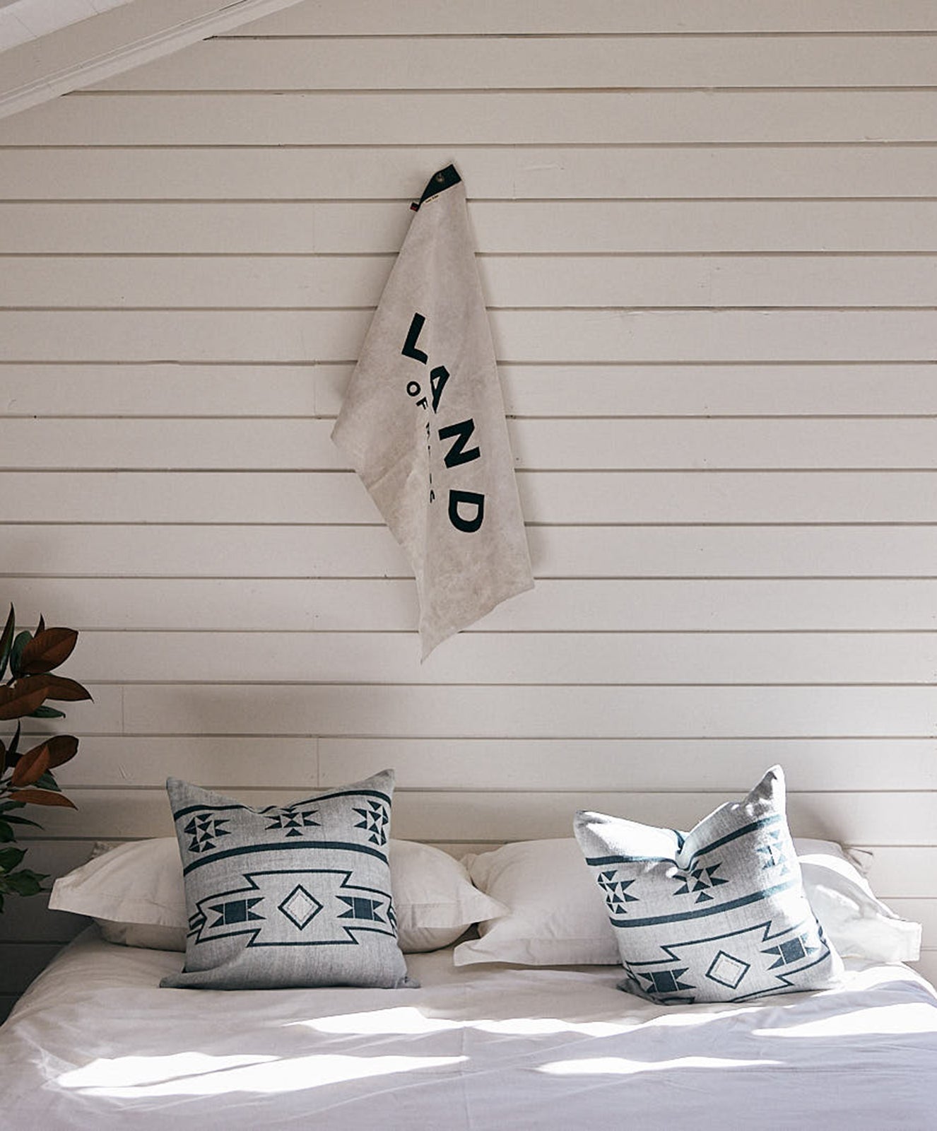 Forest Song Cushion | Sea Moss / Nat
