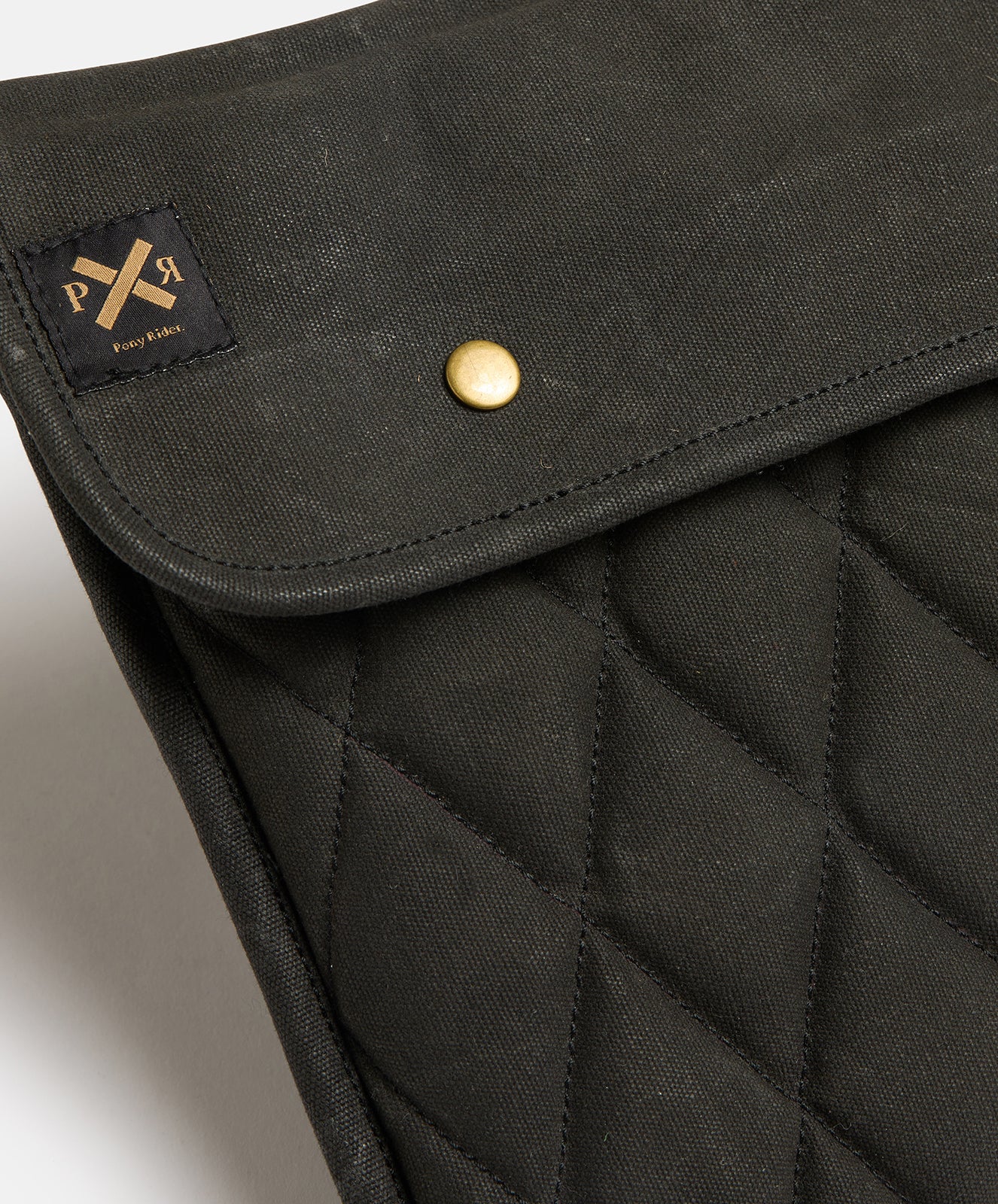 Road Tripper Laptop Cover | Black
