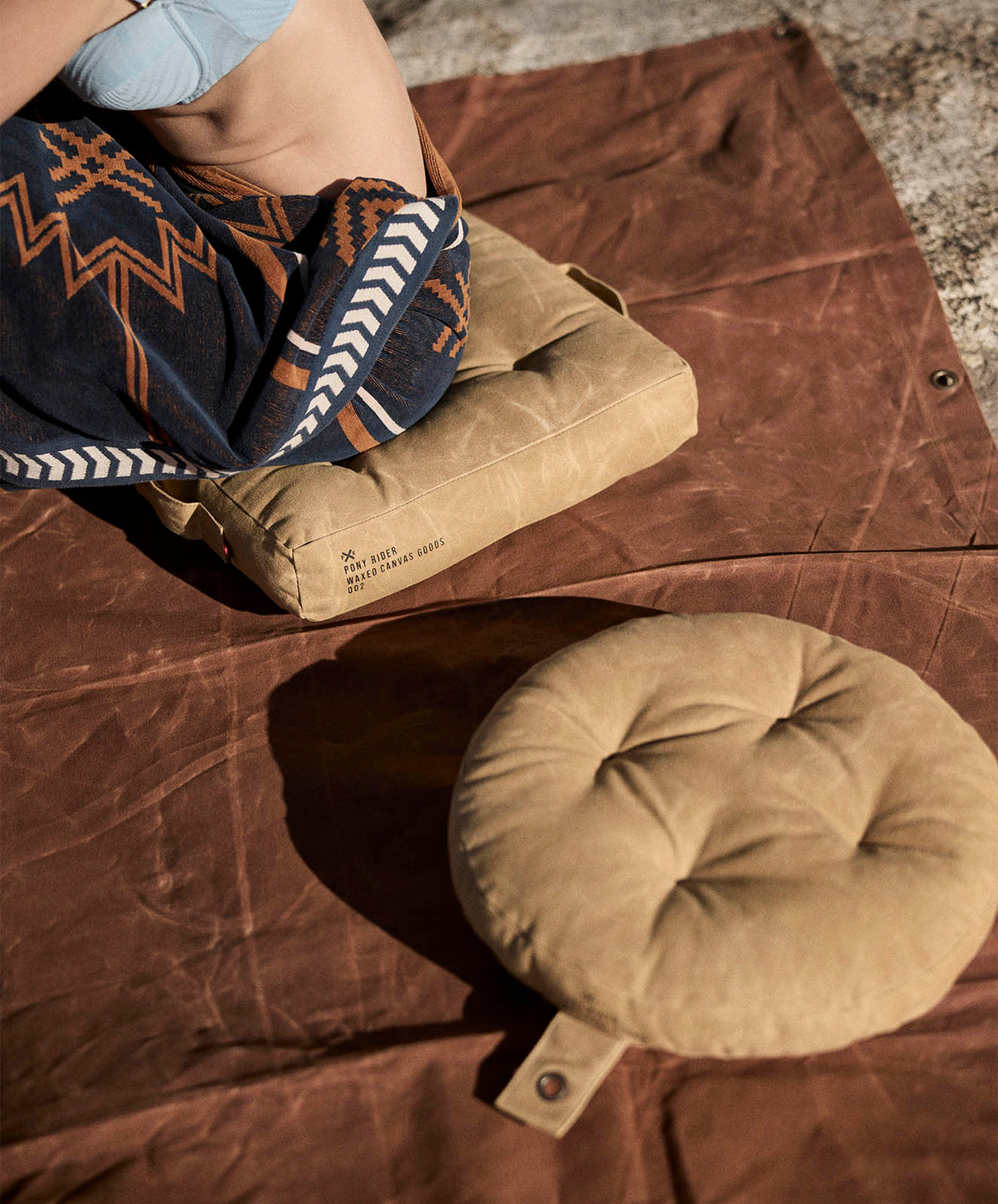 Camp Fire Seat Cushion Round | Waxed Canvas | Clay