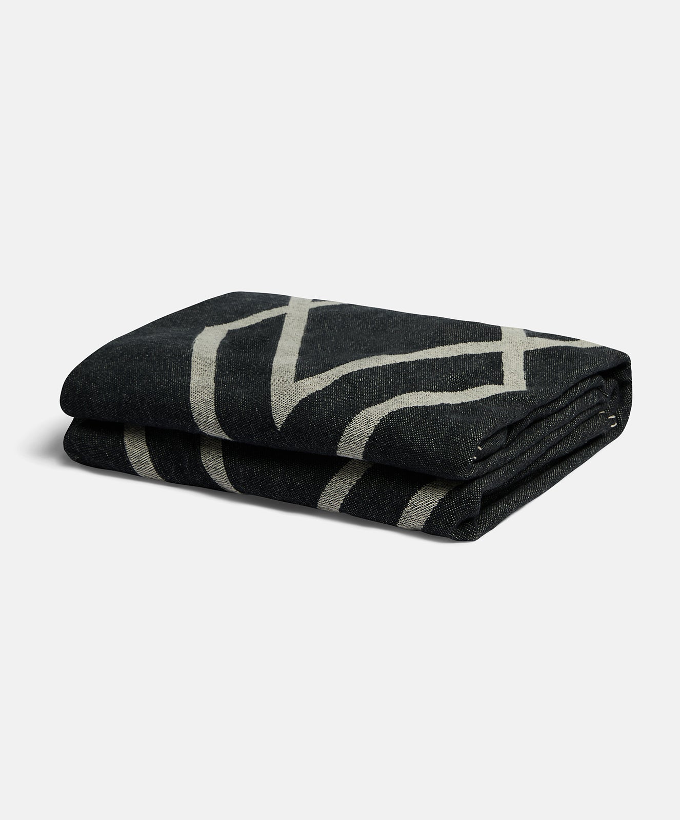 Dawn Ranger Blanket | Black/Oats | Super King