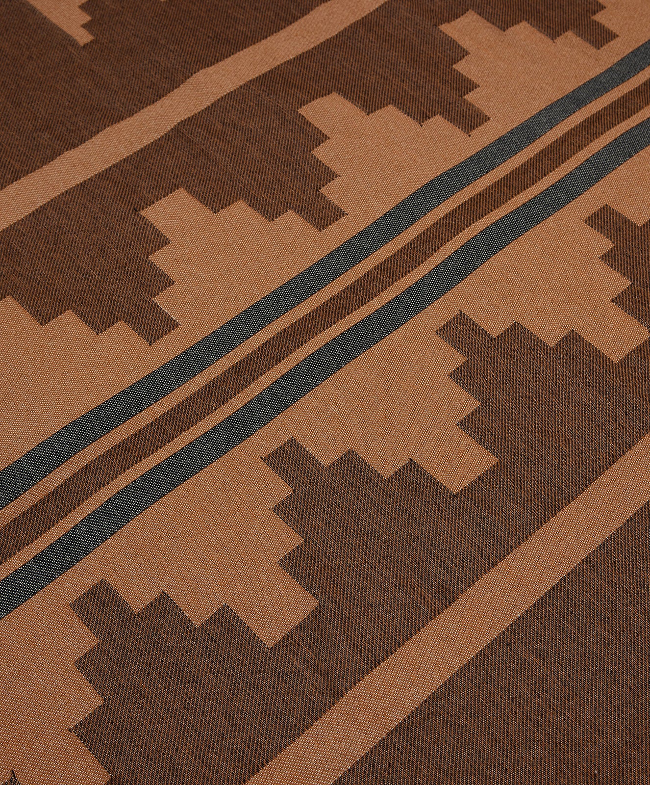 Up River Throw | Natural