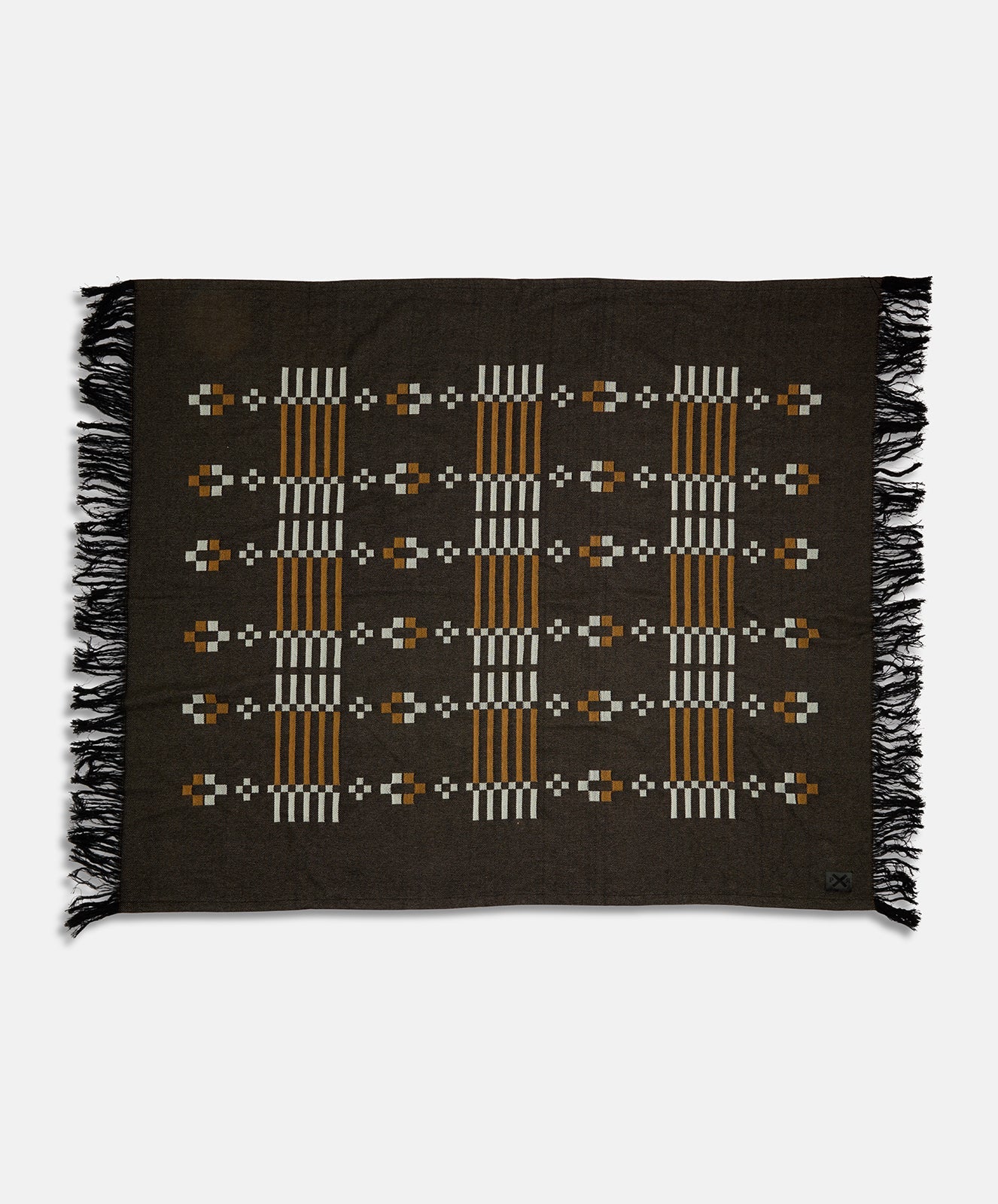 Alpine Retreat Throw | Black