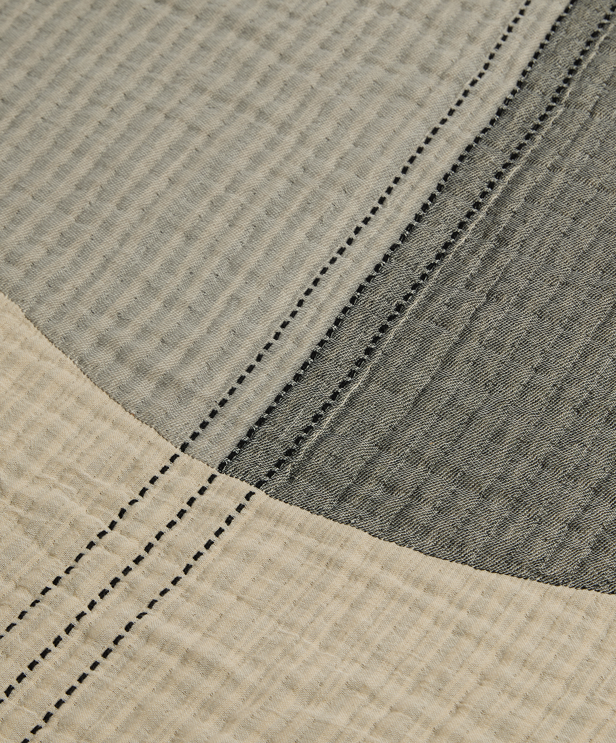 Moonwise Quilt | Black Stone | 260*240 - PRE SALE