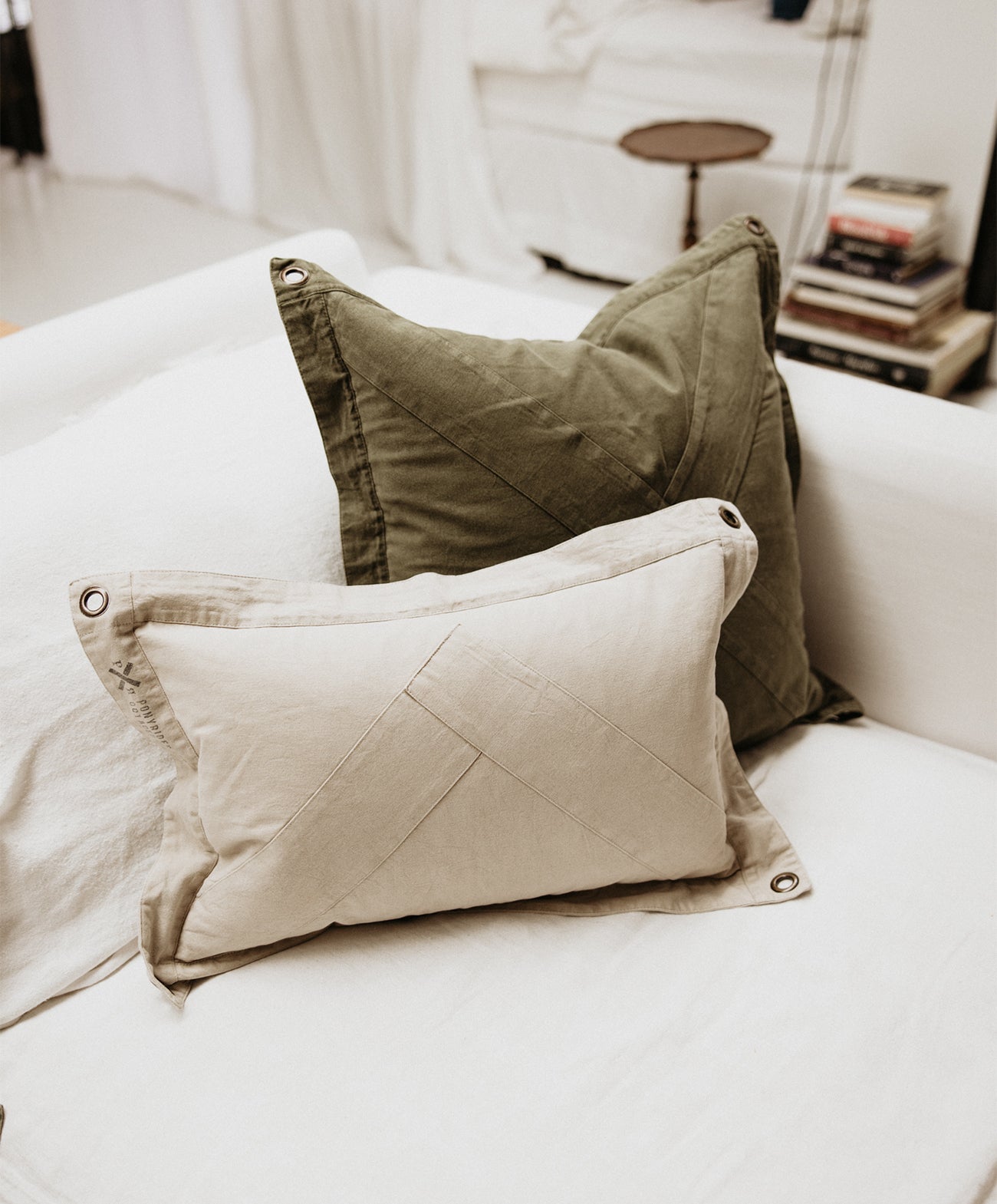 Highlander X Cushion | Khaki