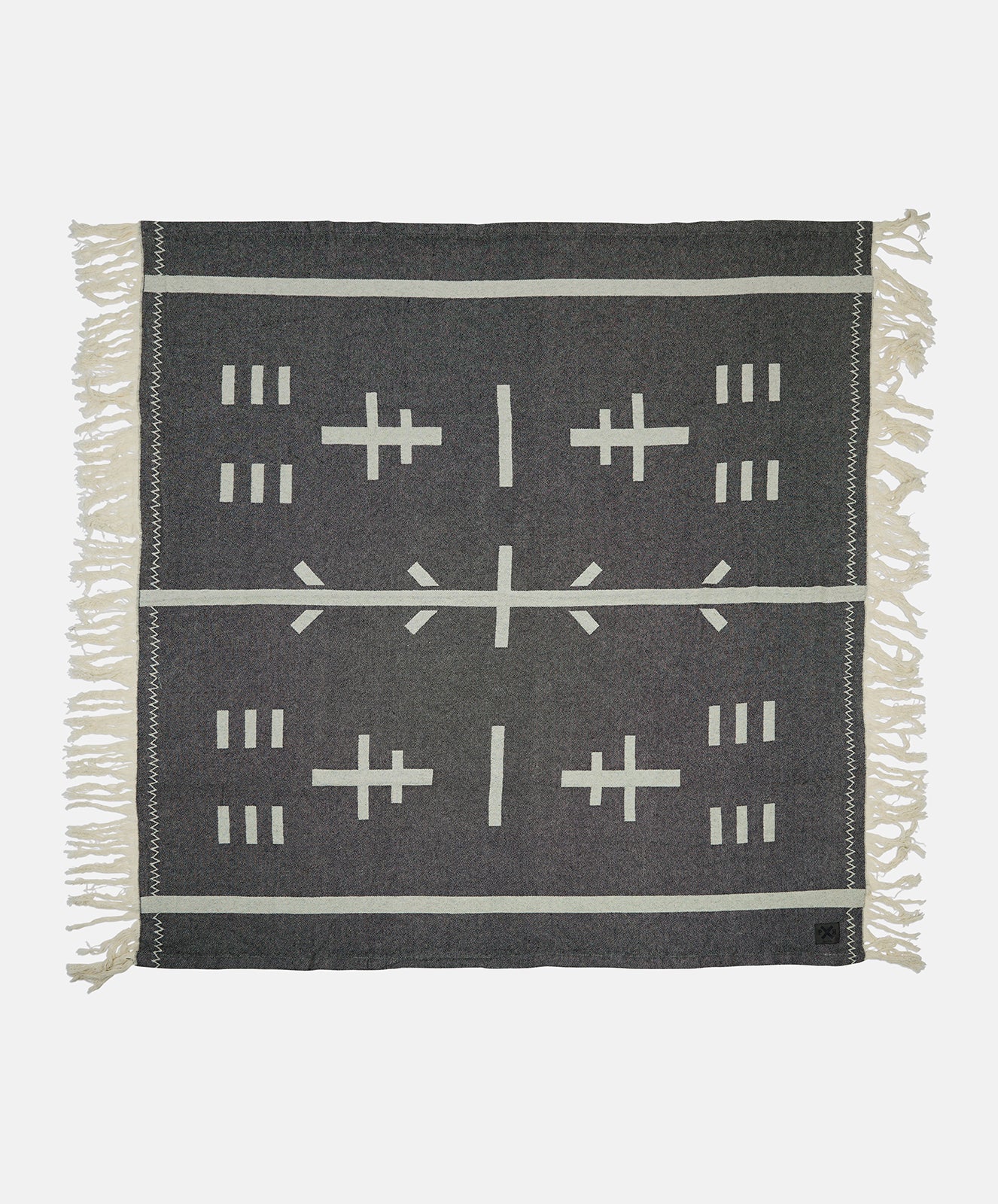 United Commune Throw | Black/Oats