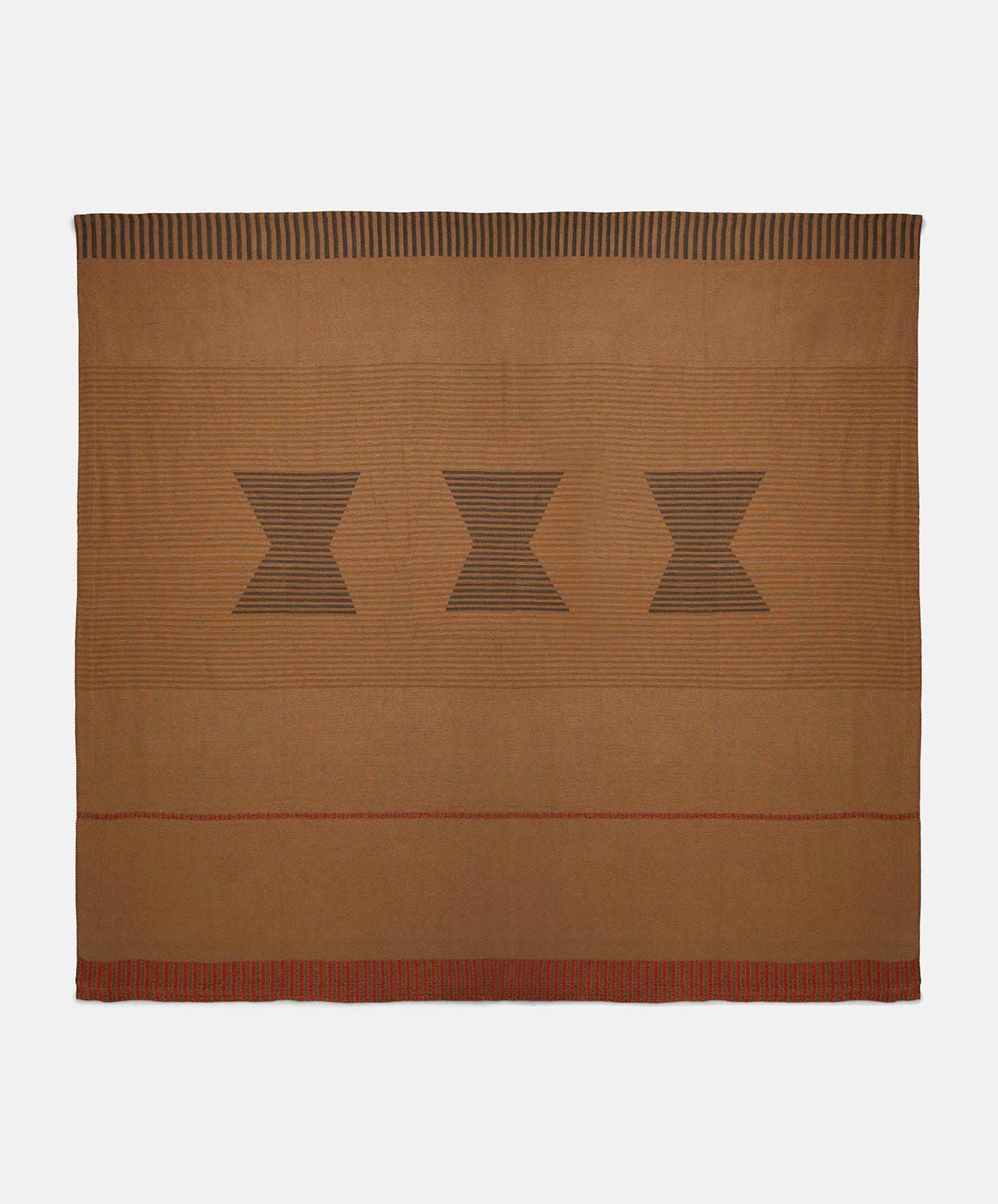 Azteca Reversible Bed Blanket | Tan & Charcoal
