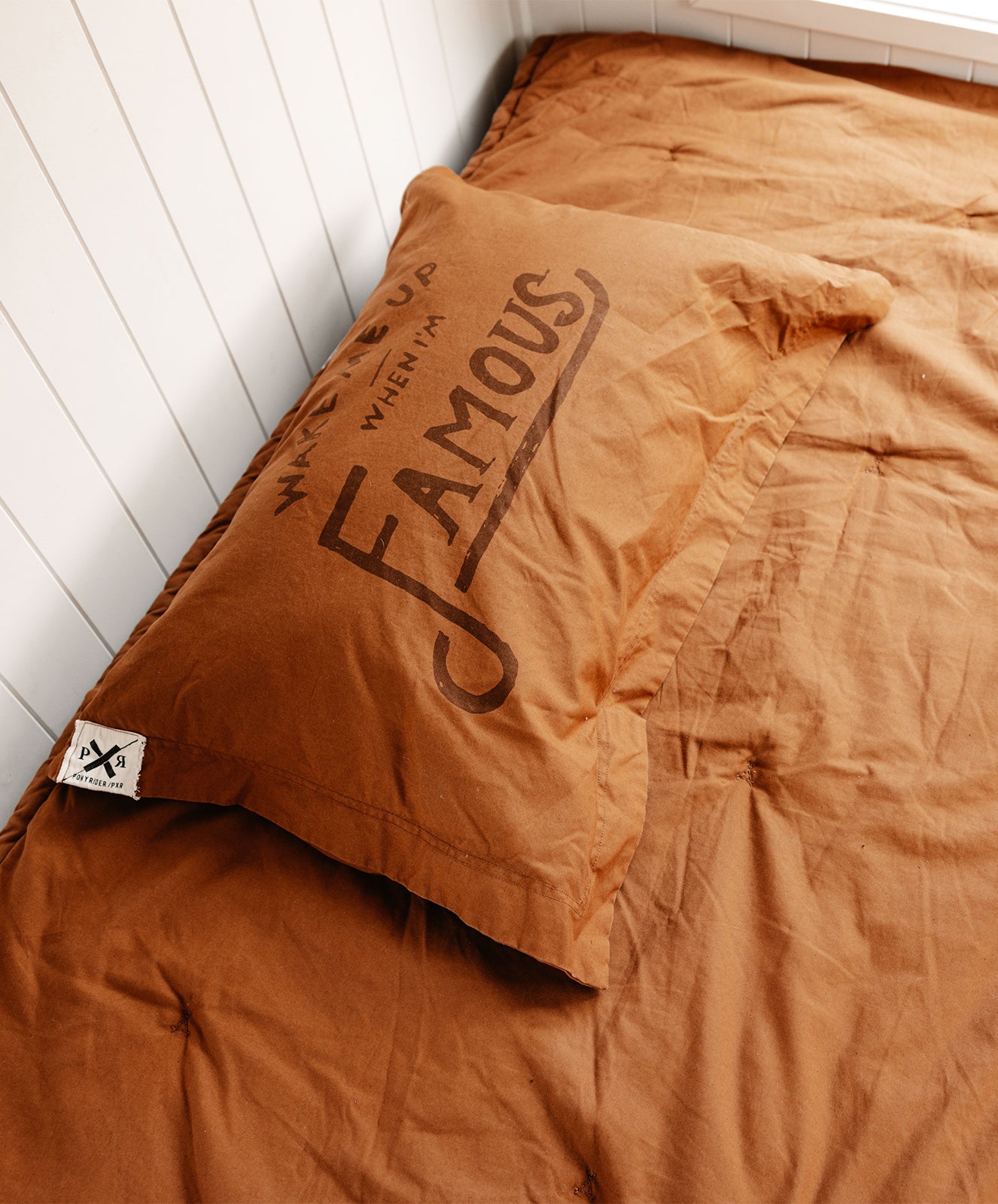 Wake Me Up Pillowcase | Toffee | Set of 2