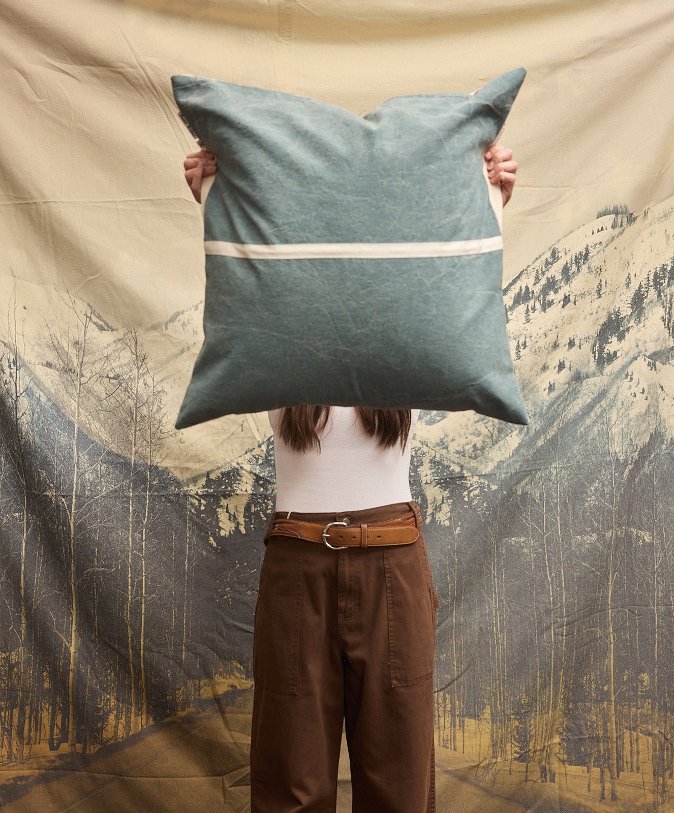 Wanderful Cushion | Silver Pine