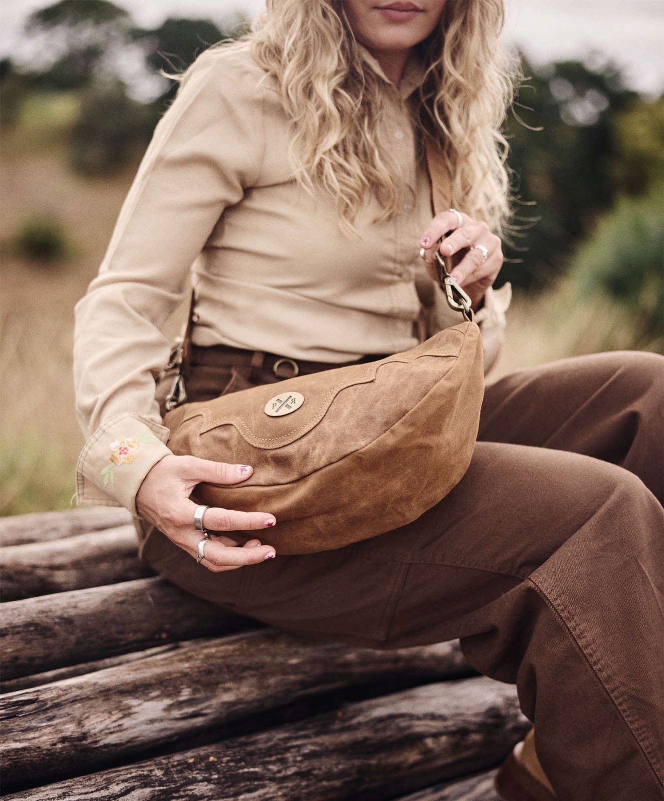 Slow Road Round Shoulder Bag | Spicy Cowboy