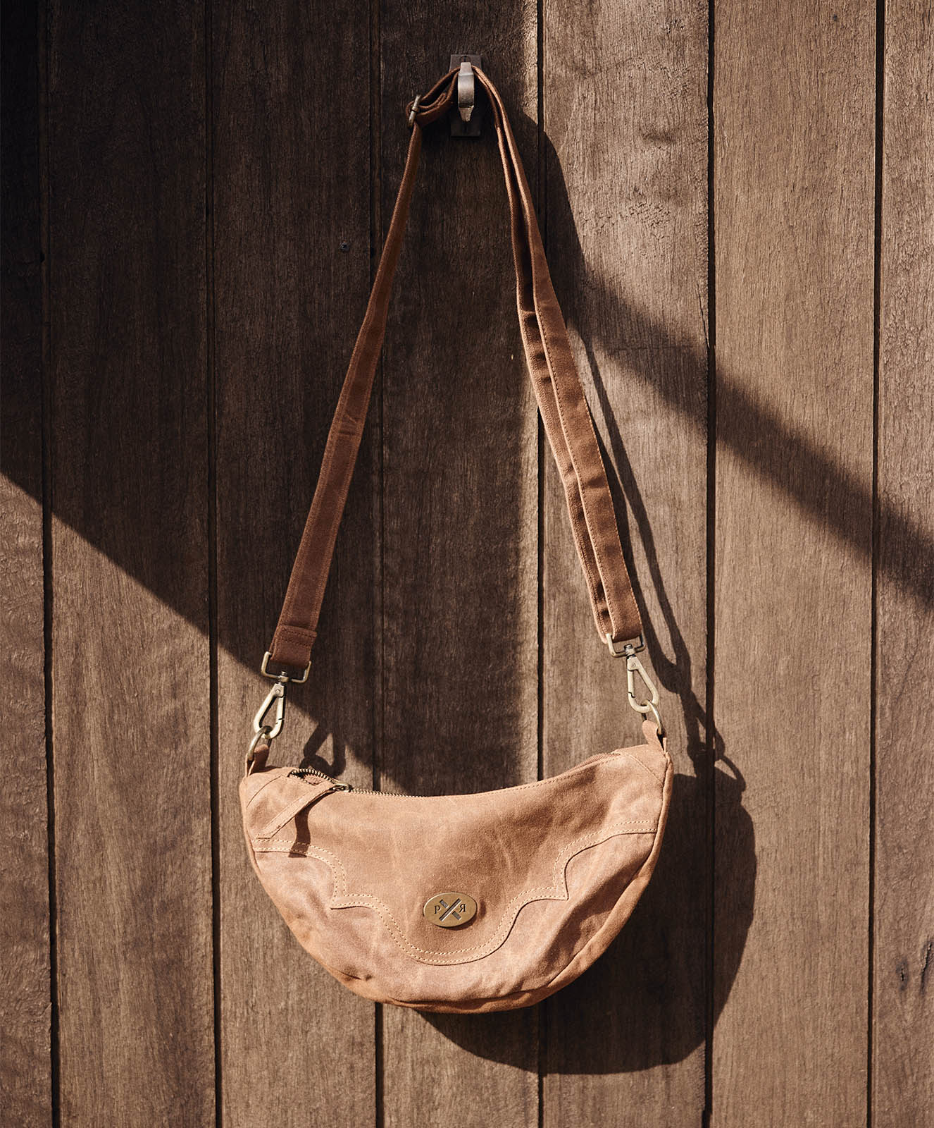 Slow Road Round Shoulder Bag | Spicy Cowboy