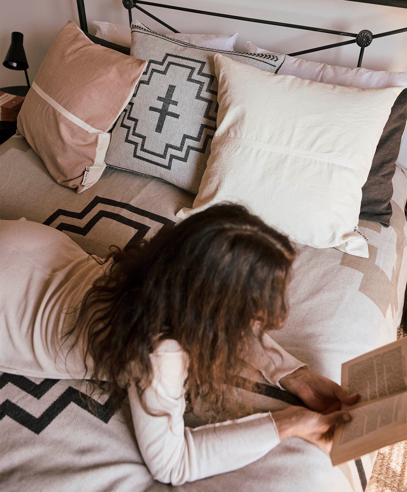Tree Totem Cotton Bed Blanket | Cream