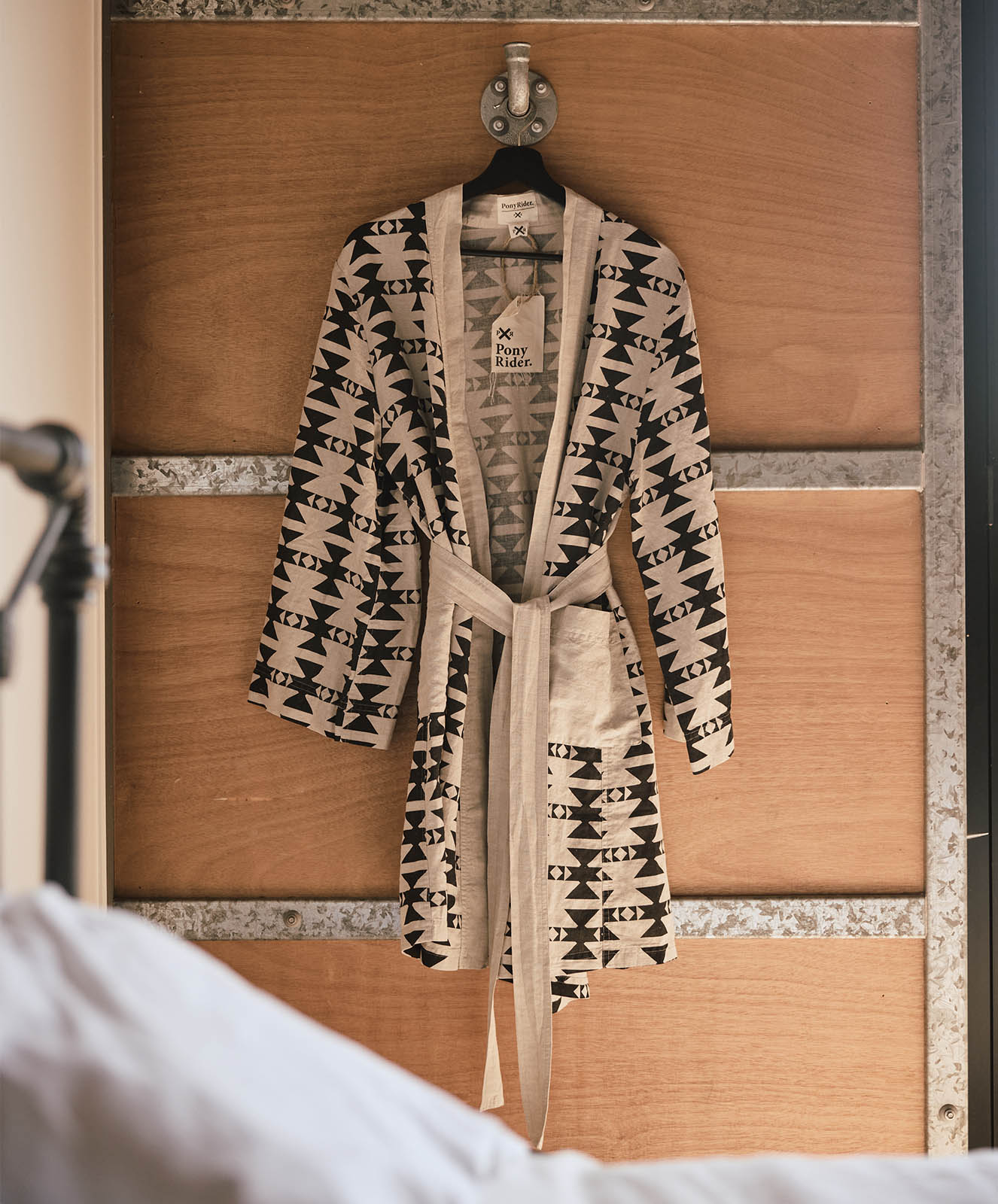 You’re Welcome Robe | Cotton/Linen | Natural & Coal