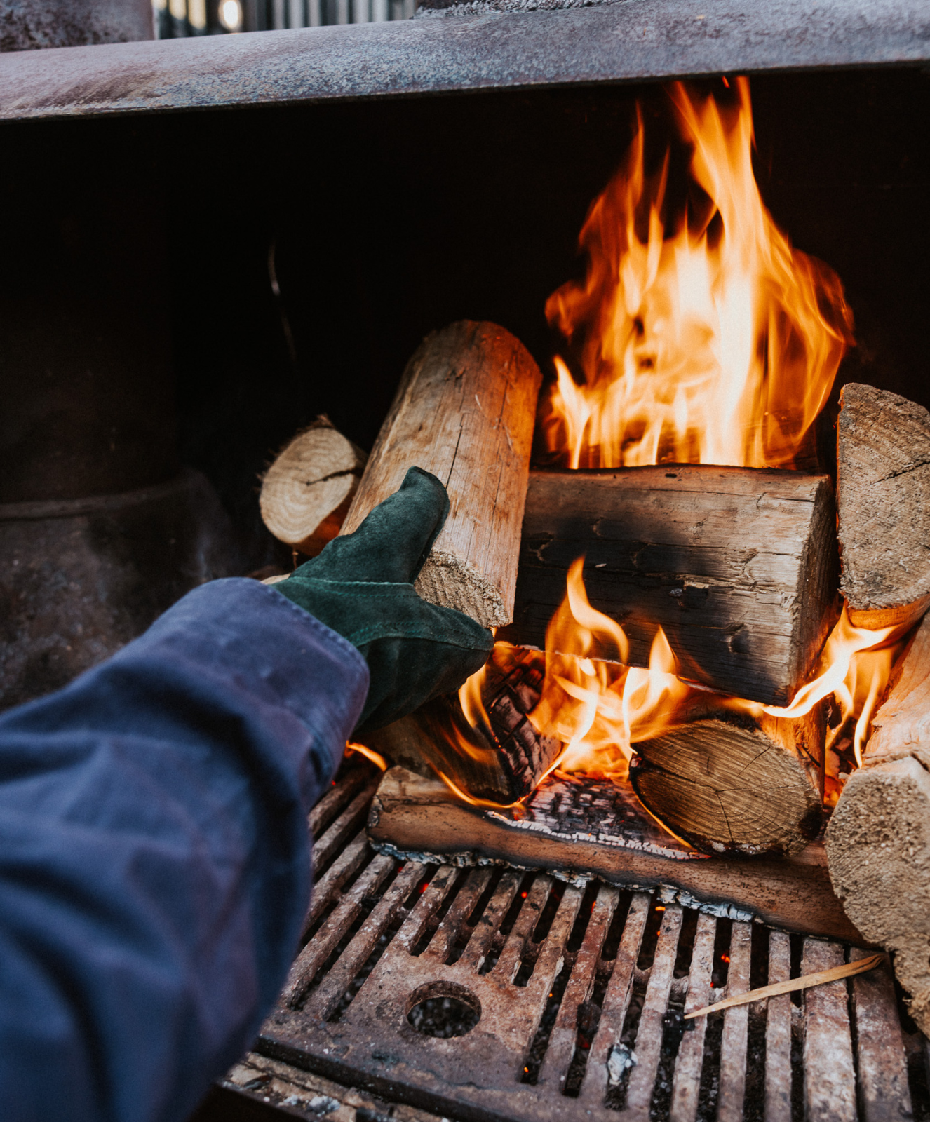 Fire's Up Heat Resistant Gloves | Duffle Green