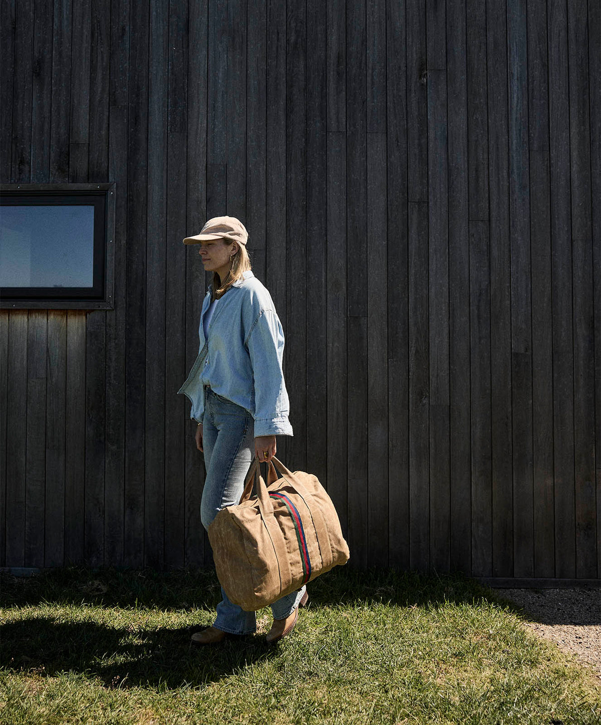Escapee Overnight Bag | Golden Tan