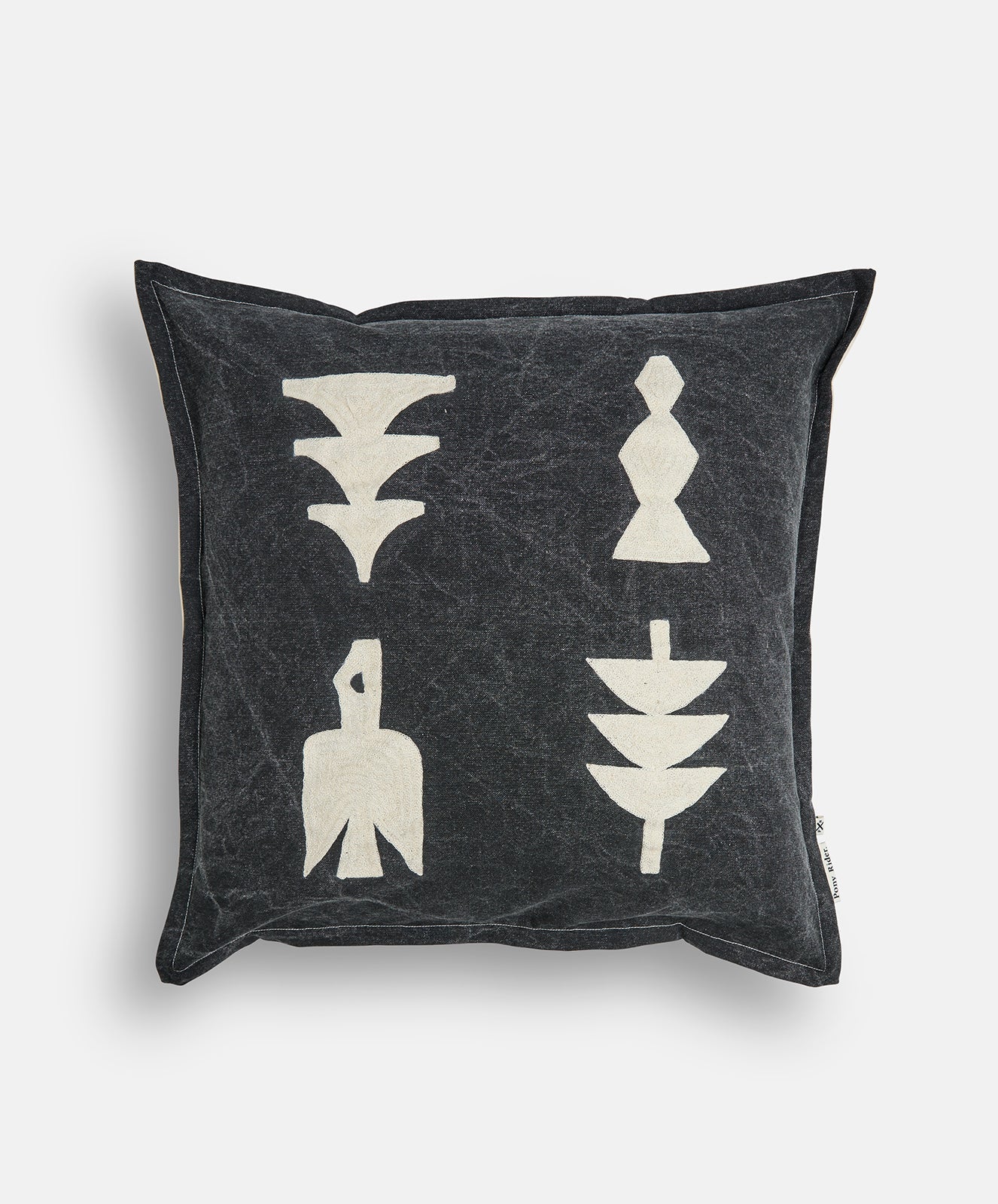 Elements Cushion | Black