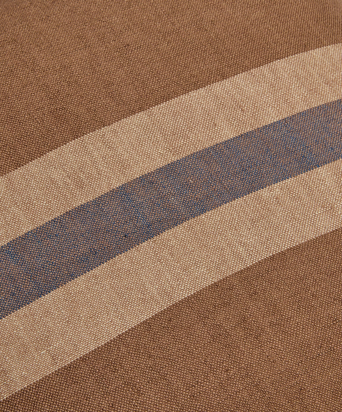 River Run Throw | Linen