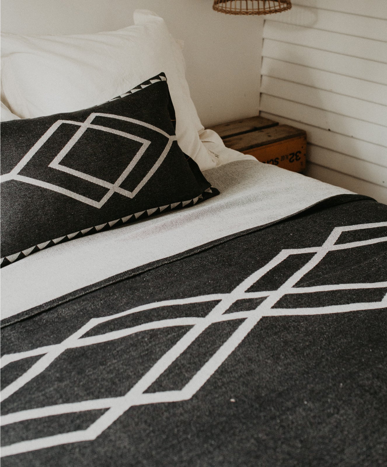 Dawn Ranger Cushion Cover | Black/Oats | 85*45