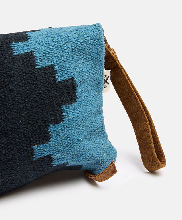 Market Clutch Bag | Blue