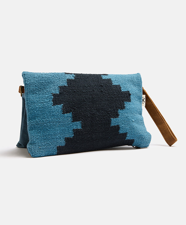 Market Clutch Bag | Blue