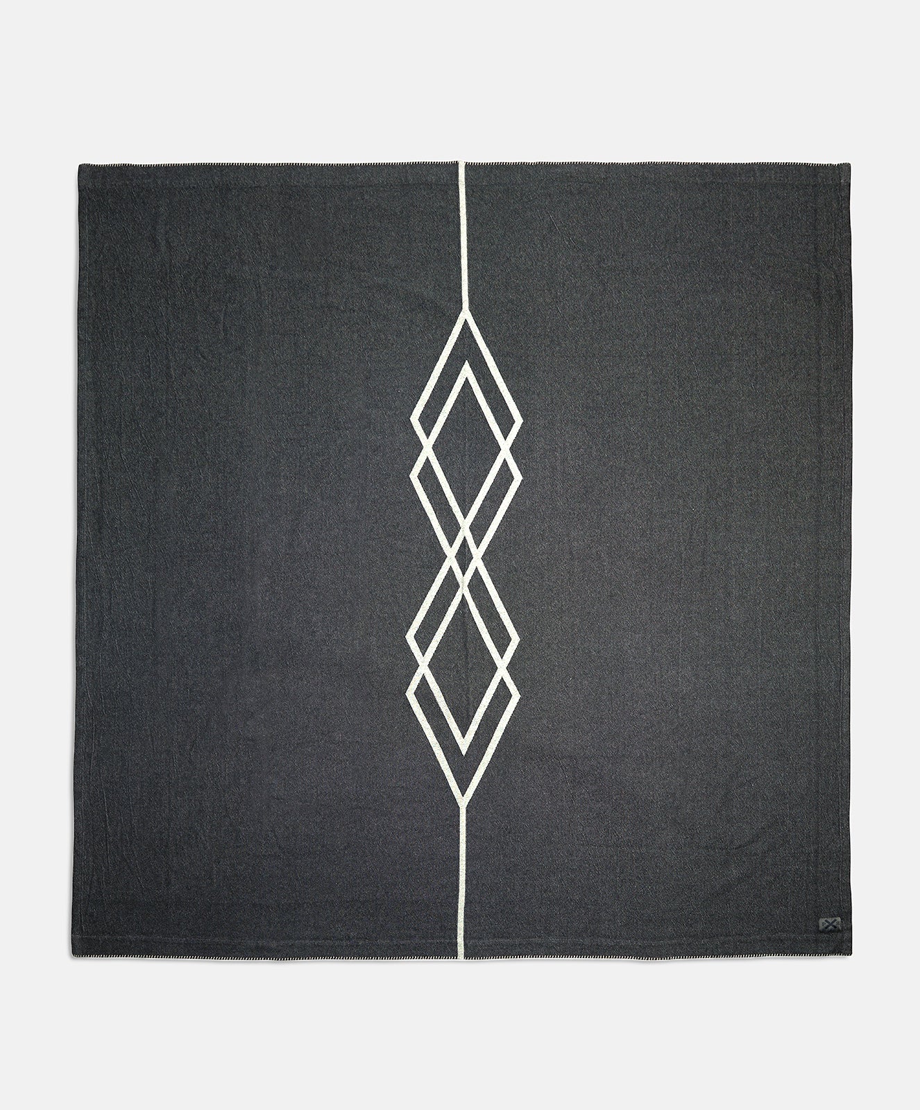 Dawn Ranger Blanket | Black/Oats | Super King